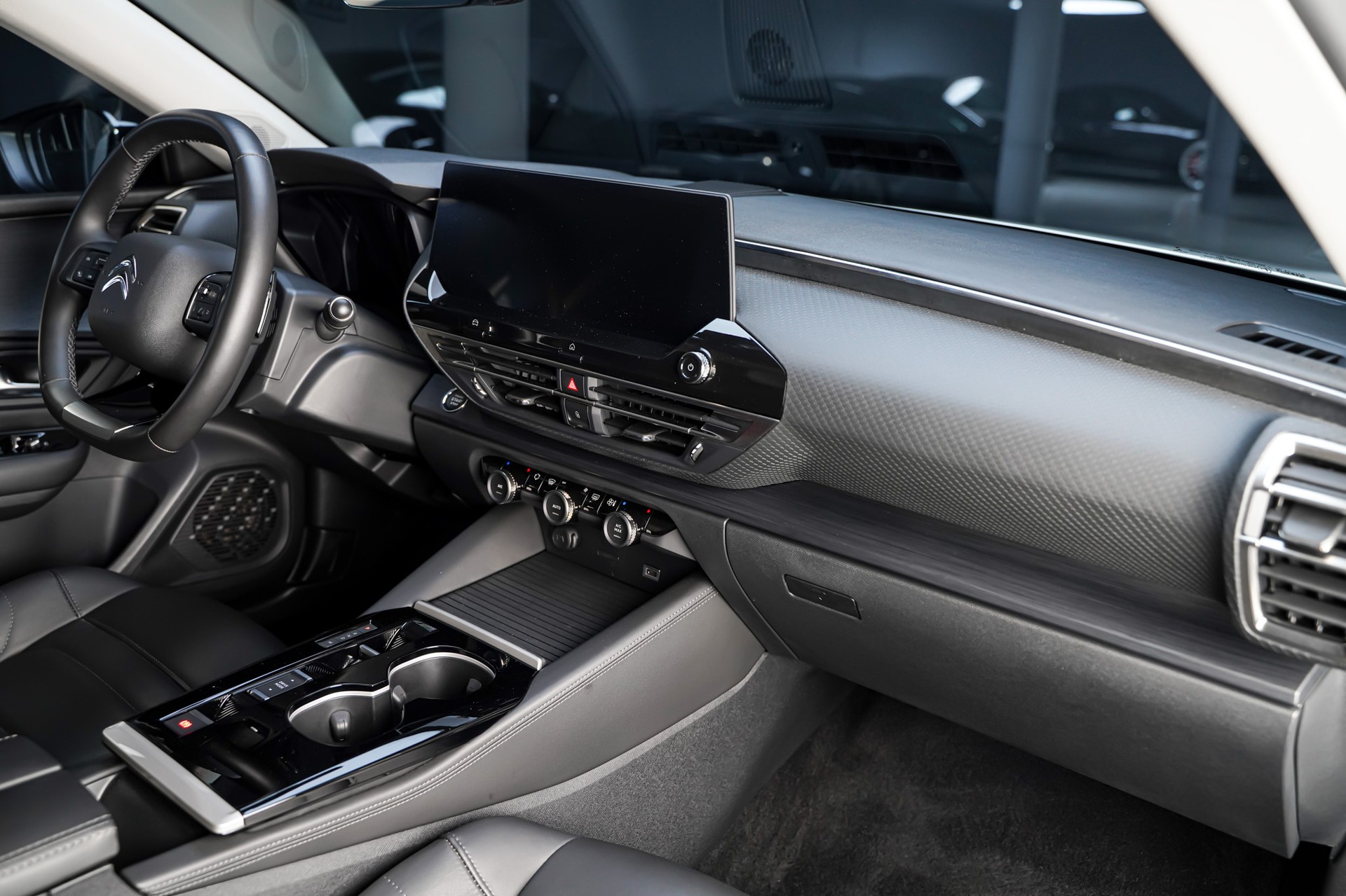 CITROEN C5 X 1.2i PureTech Feel Pack EAT8-image-17