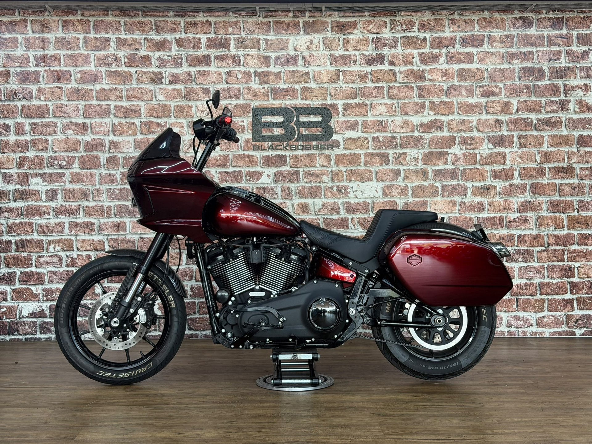 HARLEY-DAVIDSON FXLRS Low Rider S 114 ABS 35KW-showroom-element-1