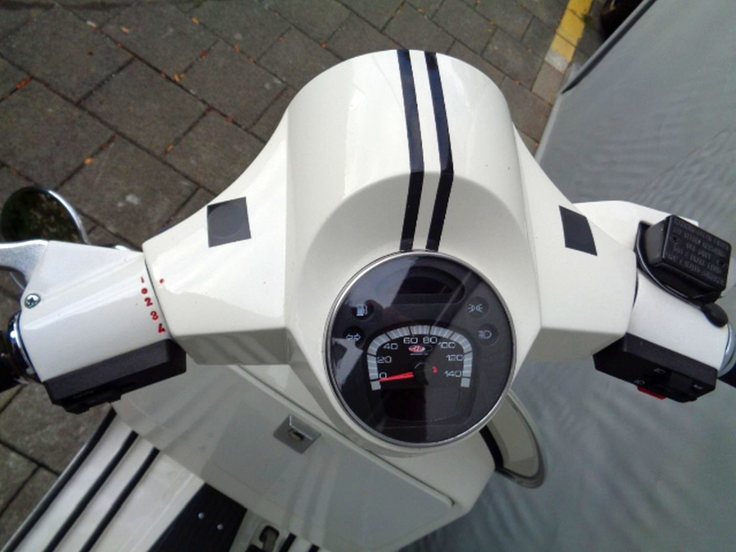 PIAGGIO VESPA PX 125-image-7
