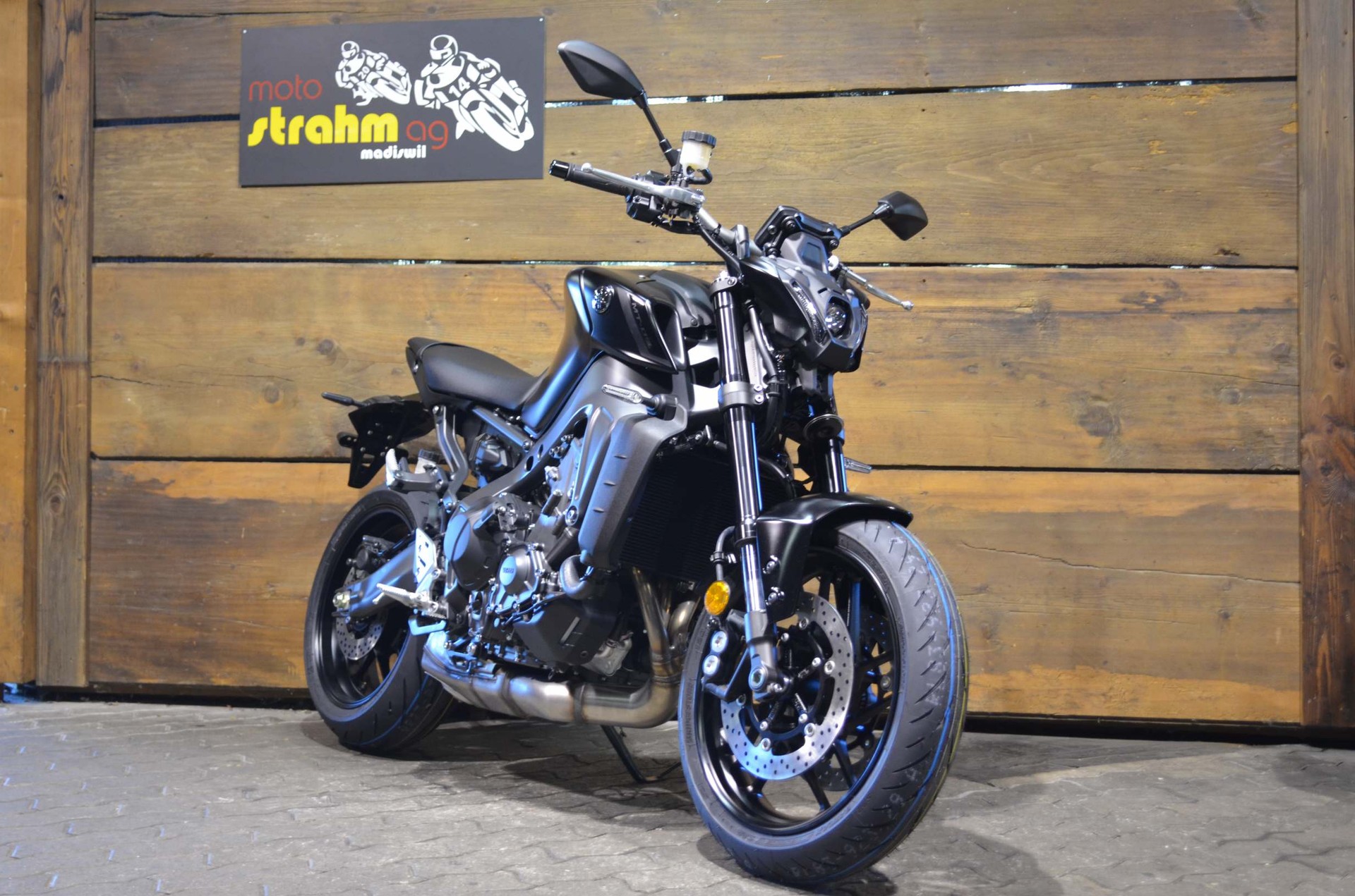 YAMAHA MT-09 ABS-image-0