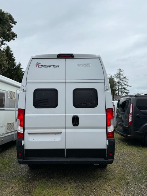 DREAMER Family Van Select-image-4