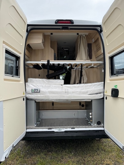 DREAMER Family Van Select-image-3