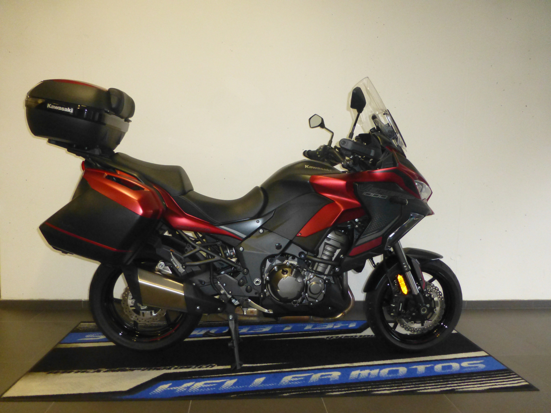 KAWASAKI Versys 1000 SE Grand Tourer
