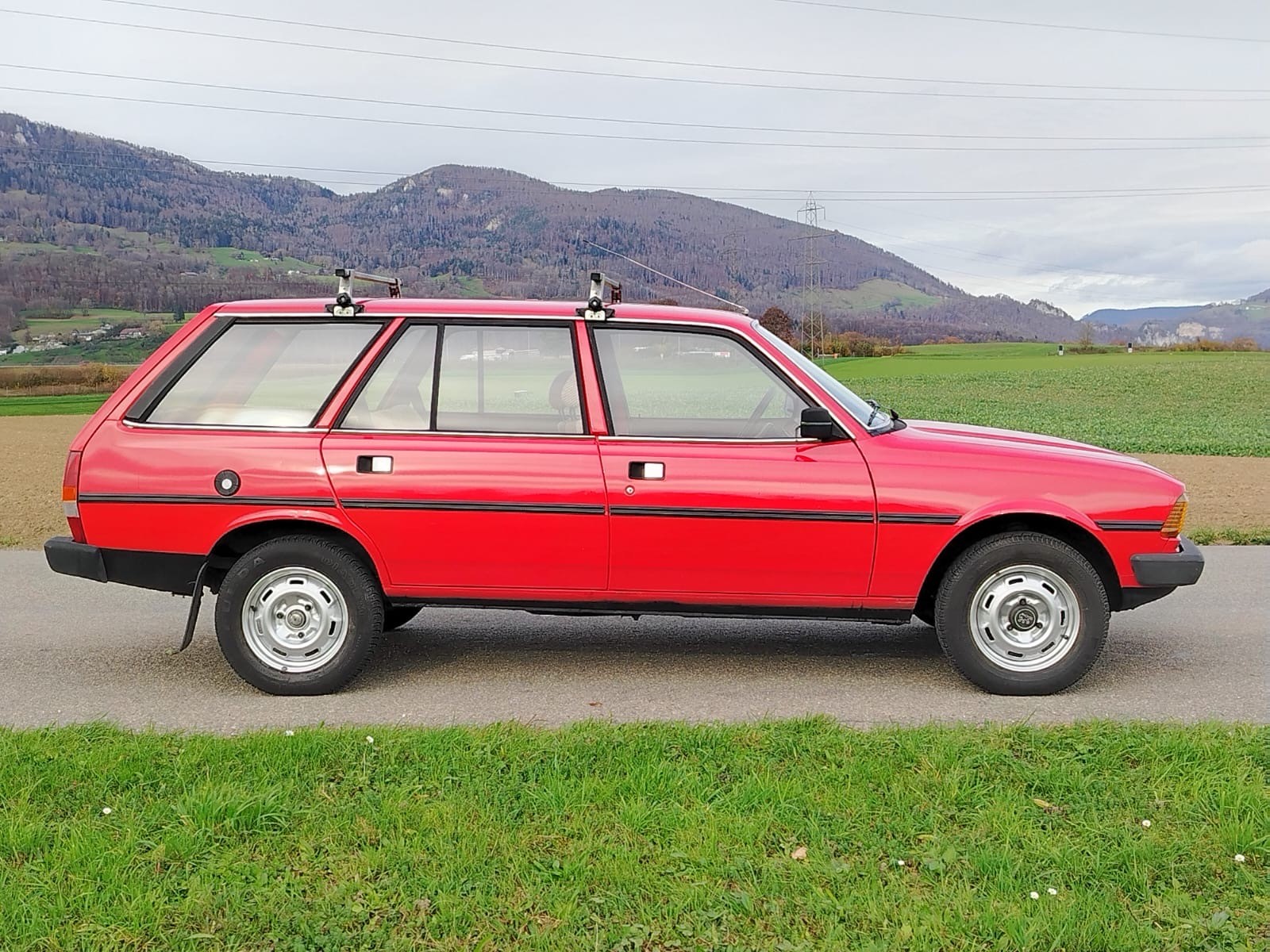 PEUGEOT Break-image-4