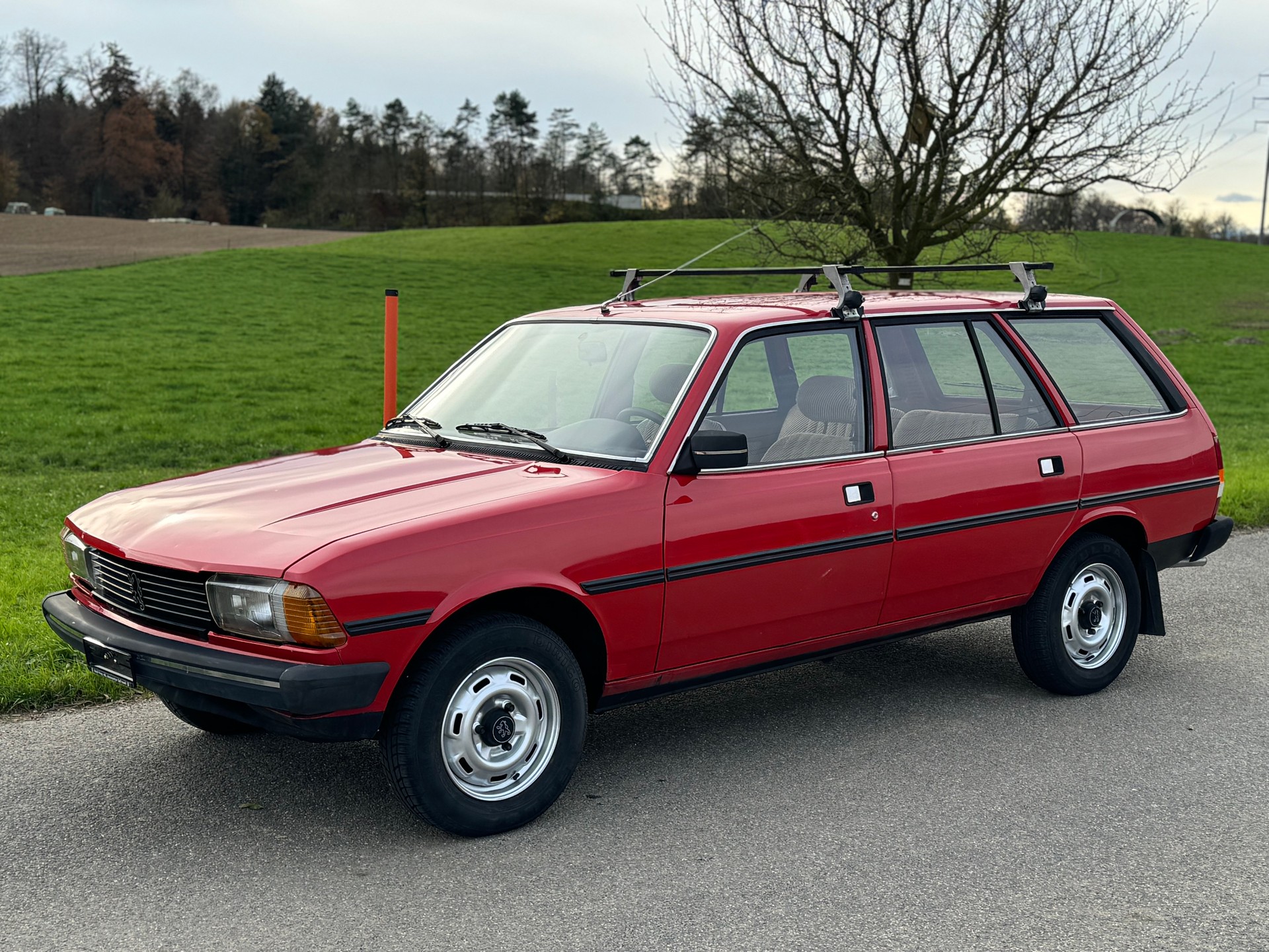 PEUGEOT Break