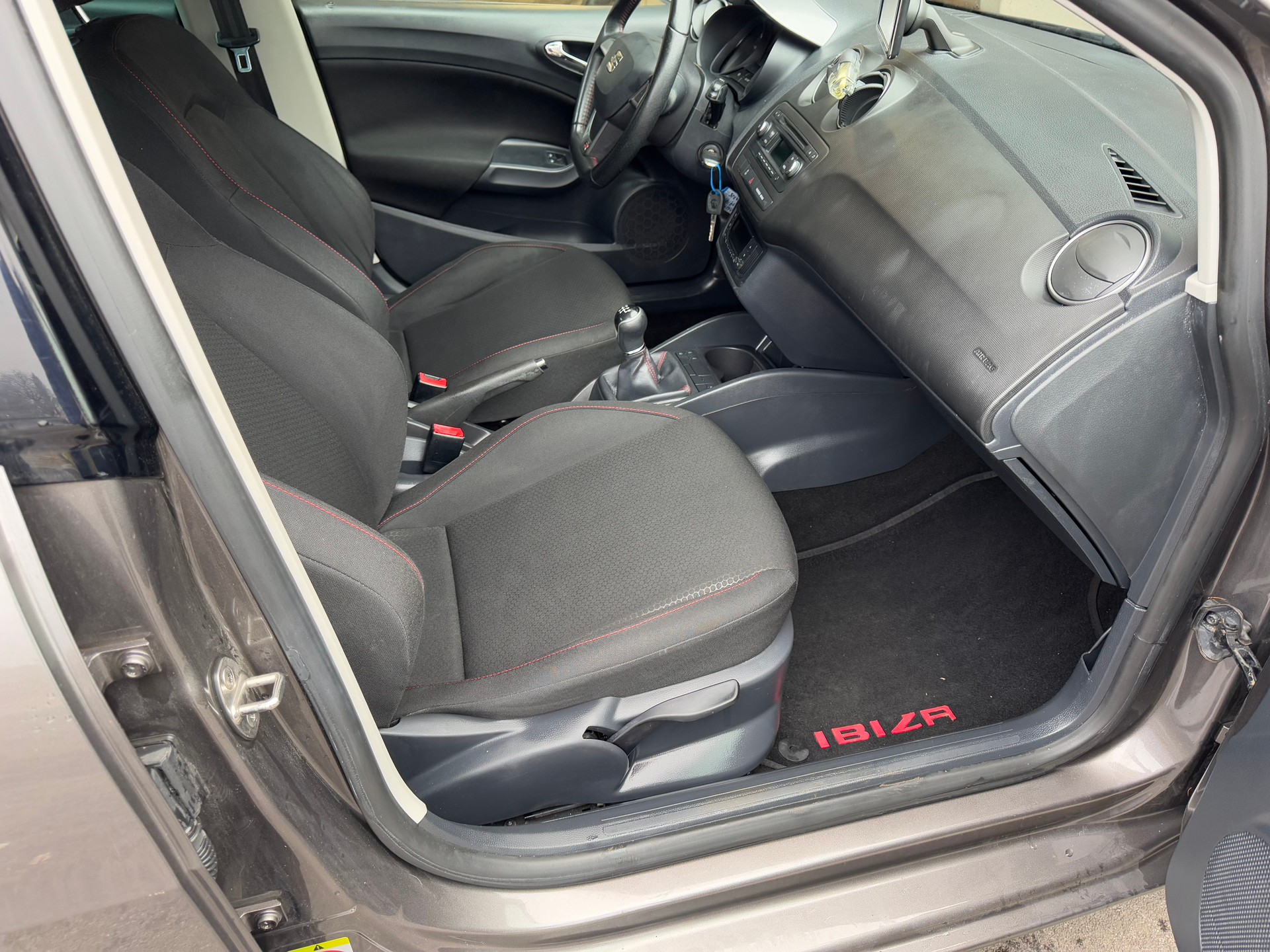 SEAT Ibiza ST 1.2 TSI Style ITECH-image-12