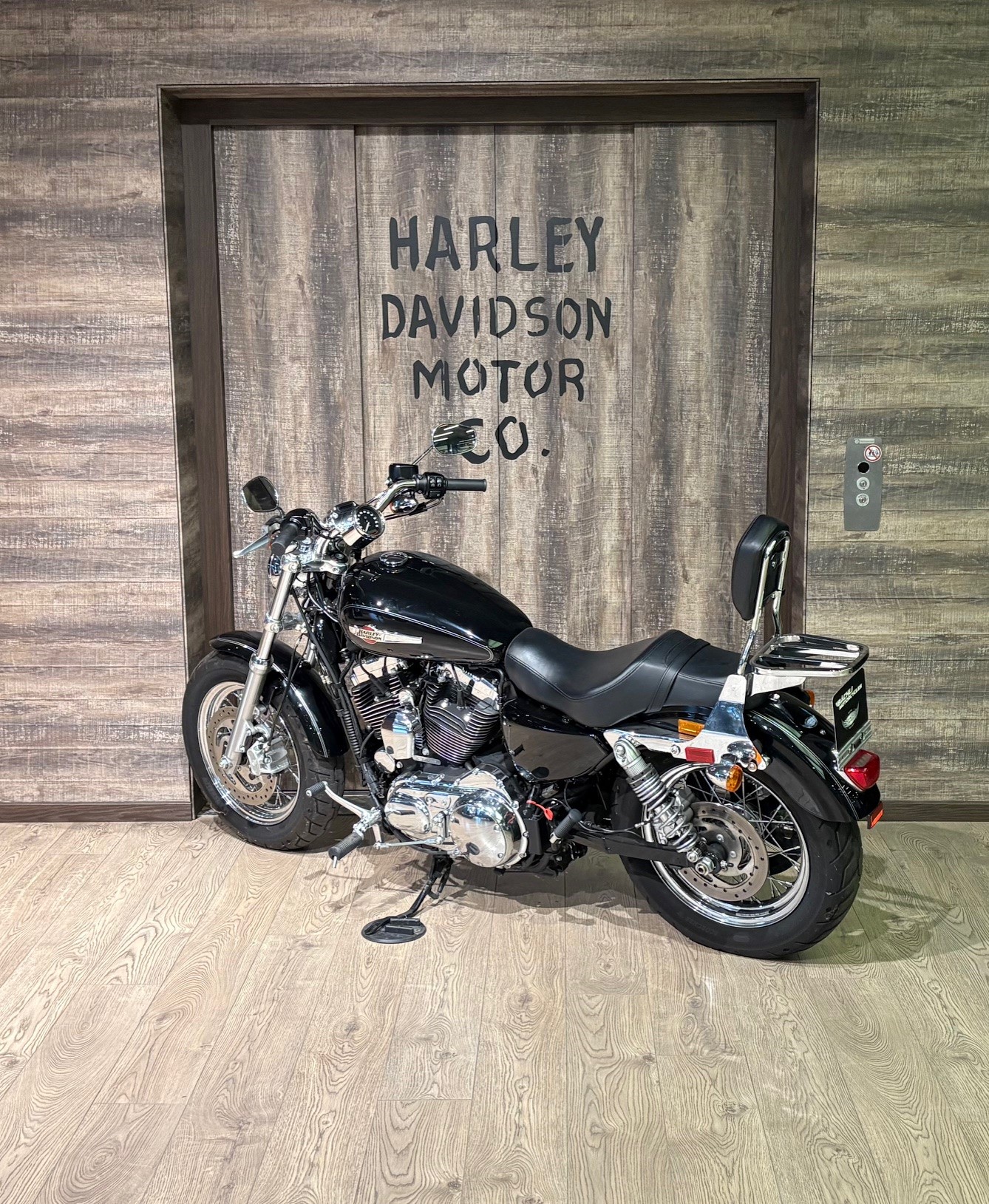 HARLEY-DAVIDSON XL 1200 C Sportster Custom ABS-image-4