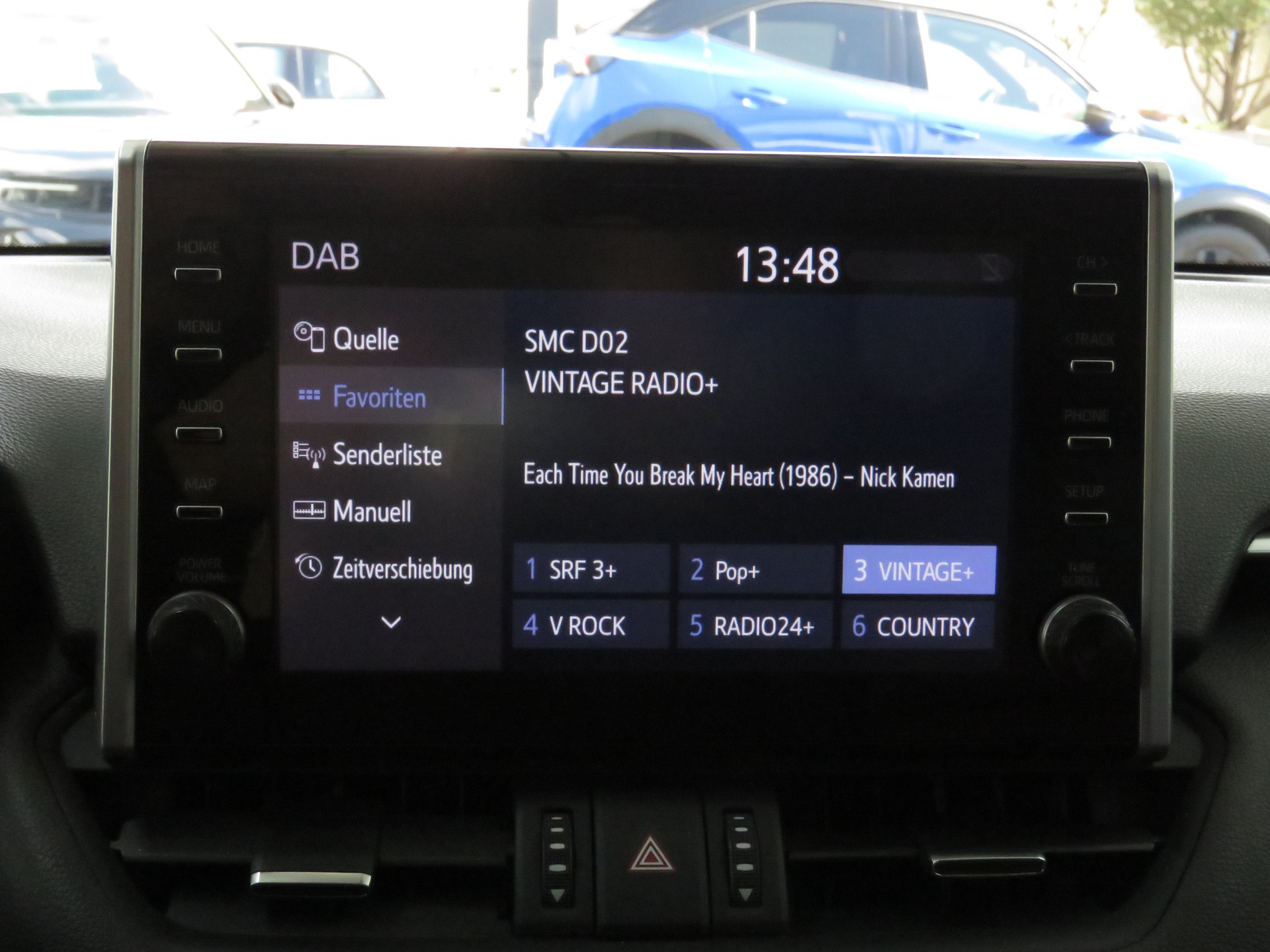 SUZUKI Across 2.5 Plug-in-Hybrid Compact Top E-CVT (Automat)-image-16