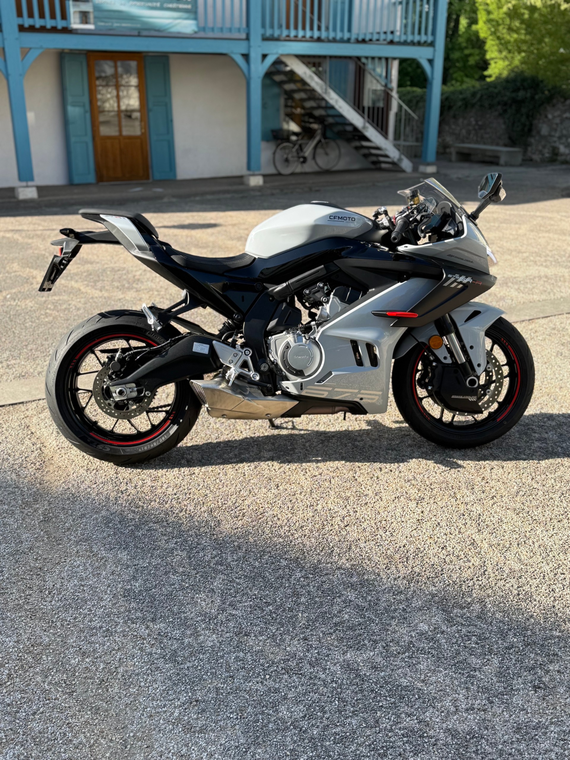 CF MOTO 675 SR-R-image-3