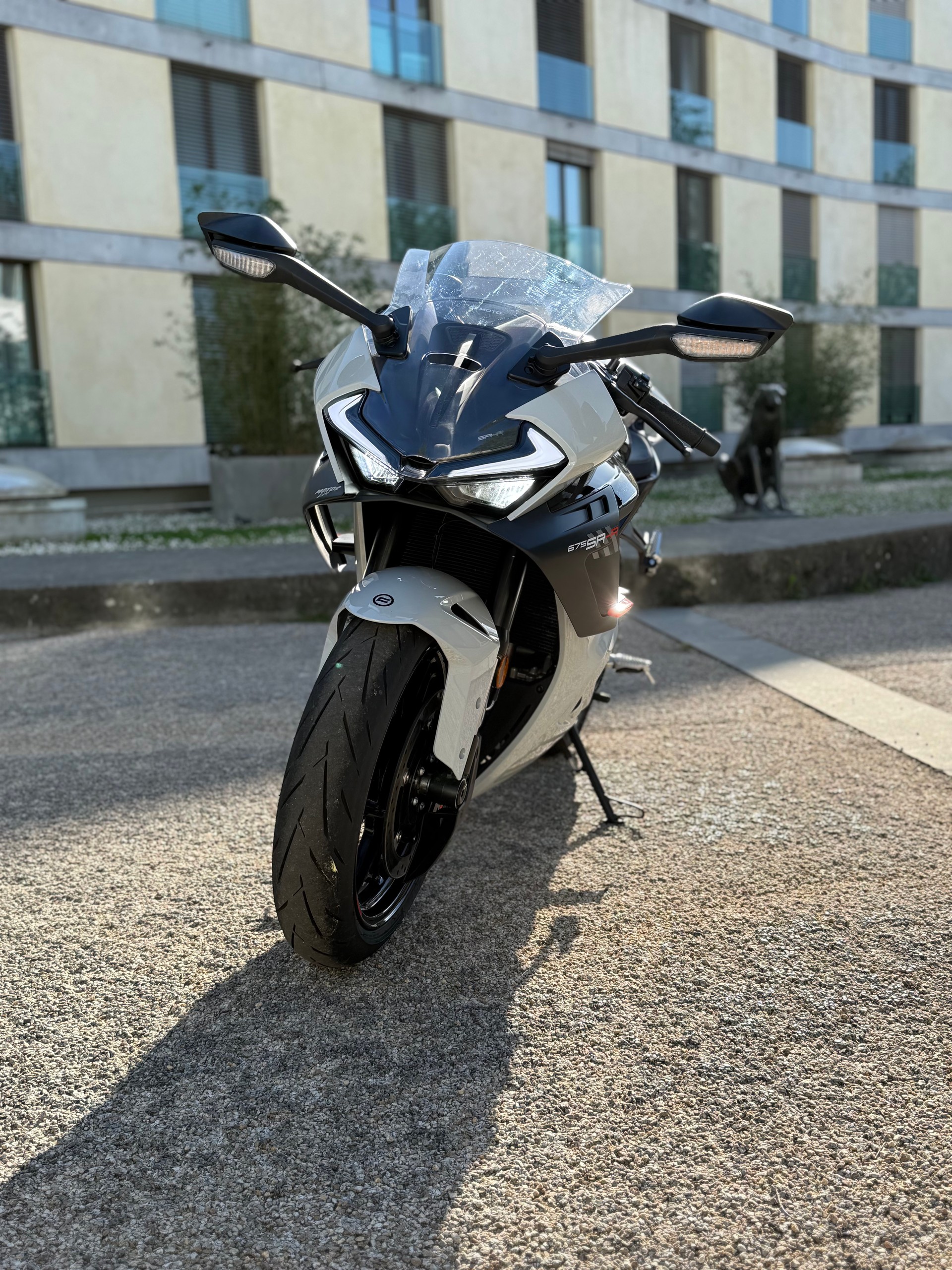 CF MOTO 675 SR-R-image-1