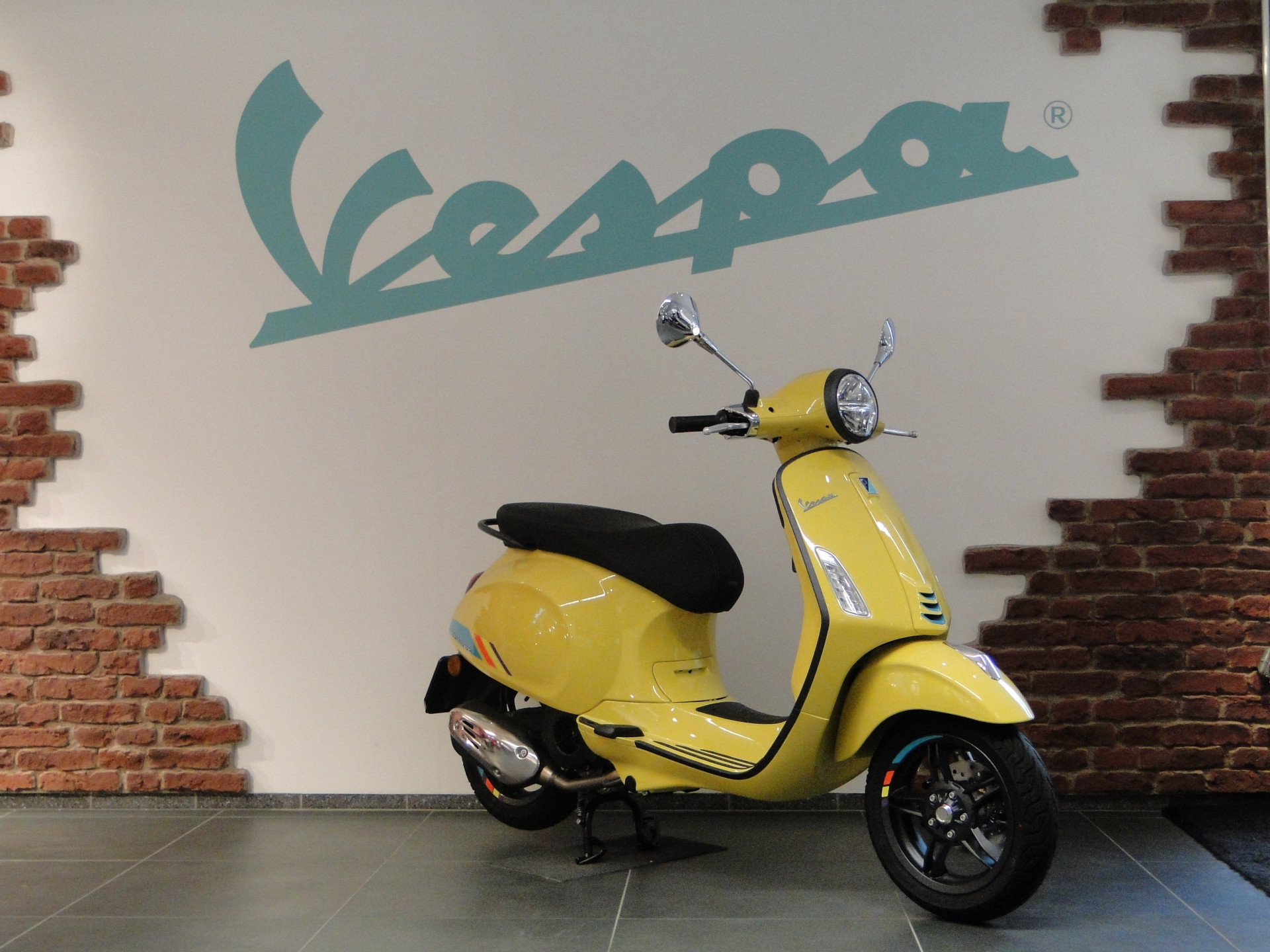 PIAGGIO Vespa Primavera 125 S-image-1