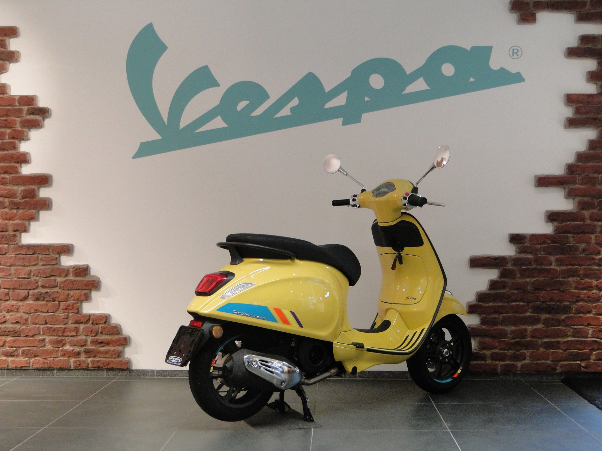 PIAGGIO Vespa Primavera 125 S-image-3
