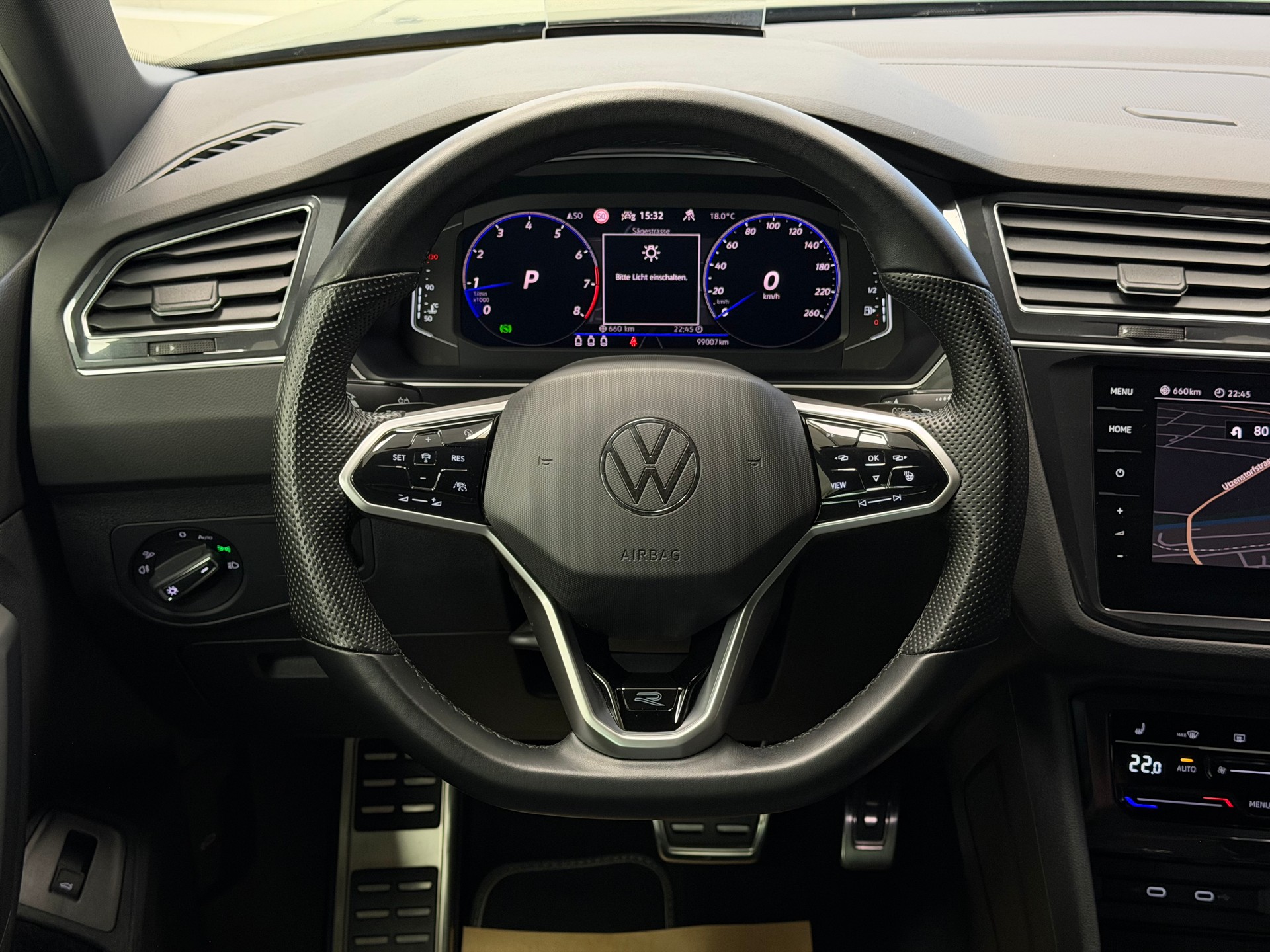 VW Tiguan 2.0TSI R-Line 4Motion DSG-image-17