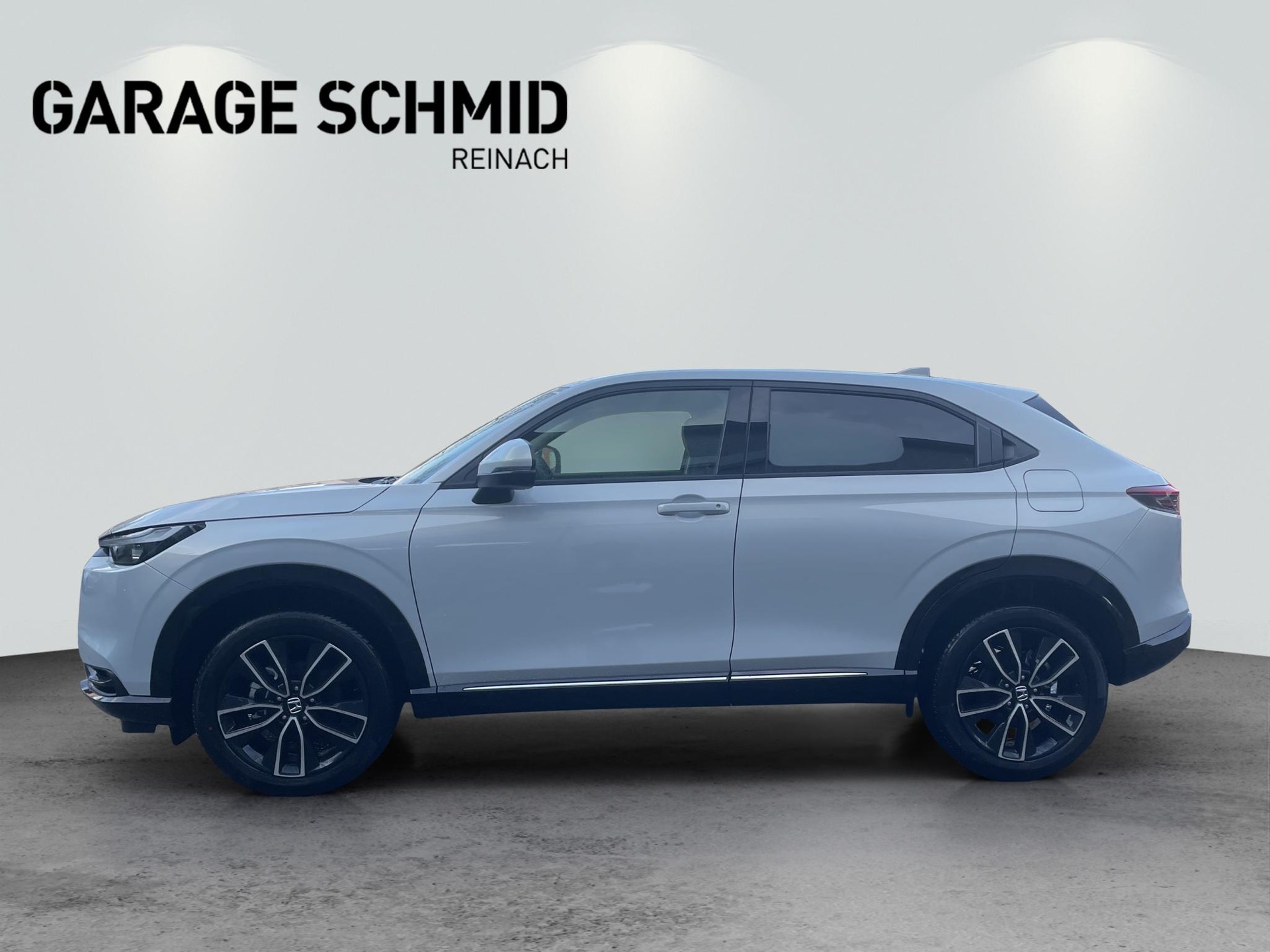 HONDA HR-V 1.5 i-MMD Advance-showroom-element-3