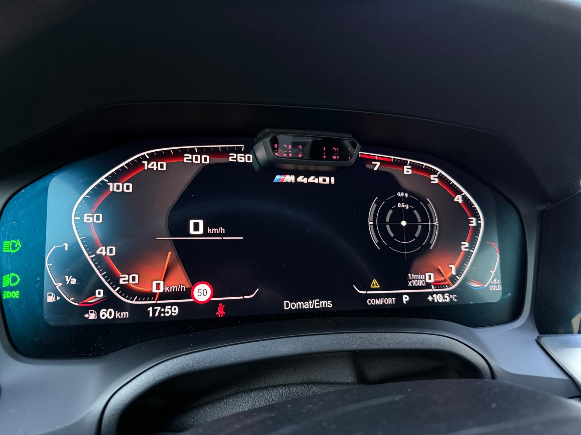 BMW M440i xDrive 48V Coupé Steptronic-image-19