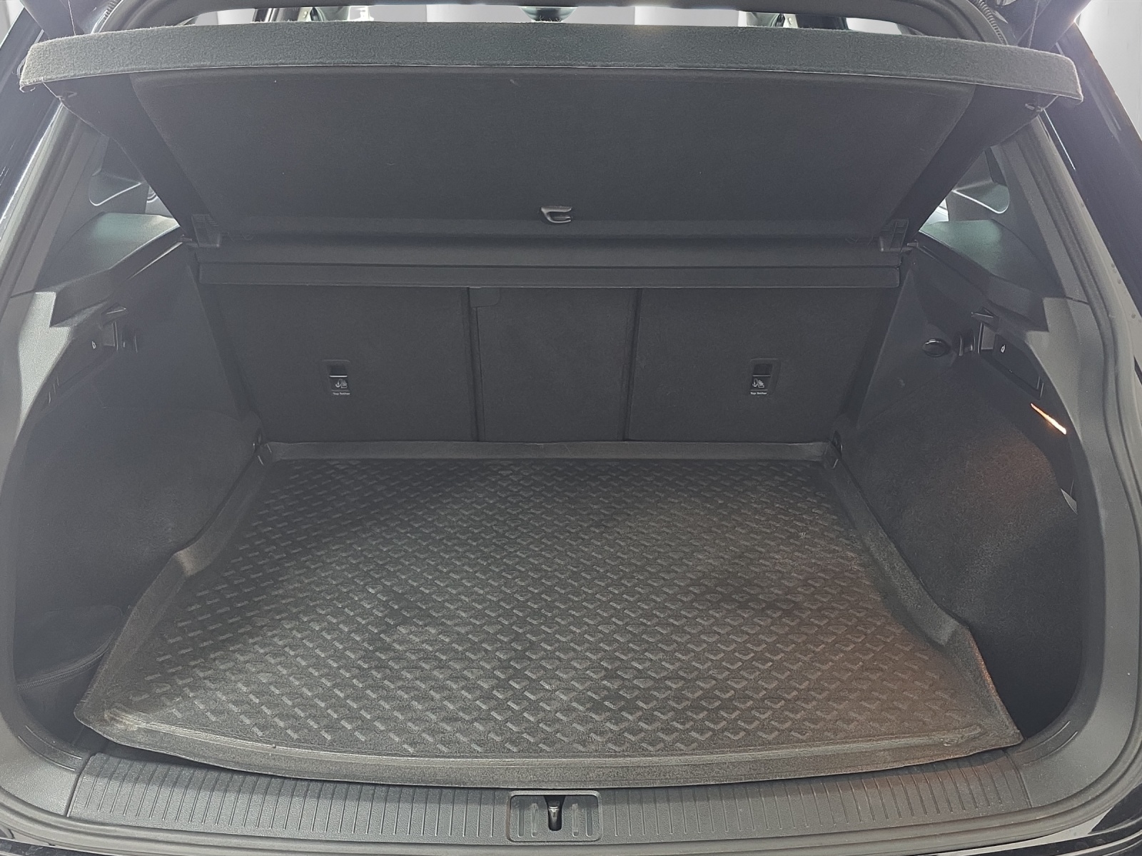 VW Tiguan 2.0 TSI Highline DSG-image-14