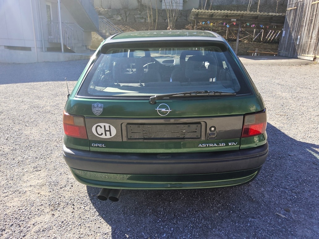 OPEL Astra 1.6i 16V GLS Sa.Tec-image-5