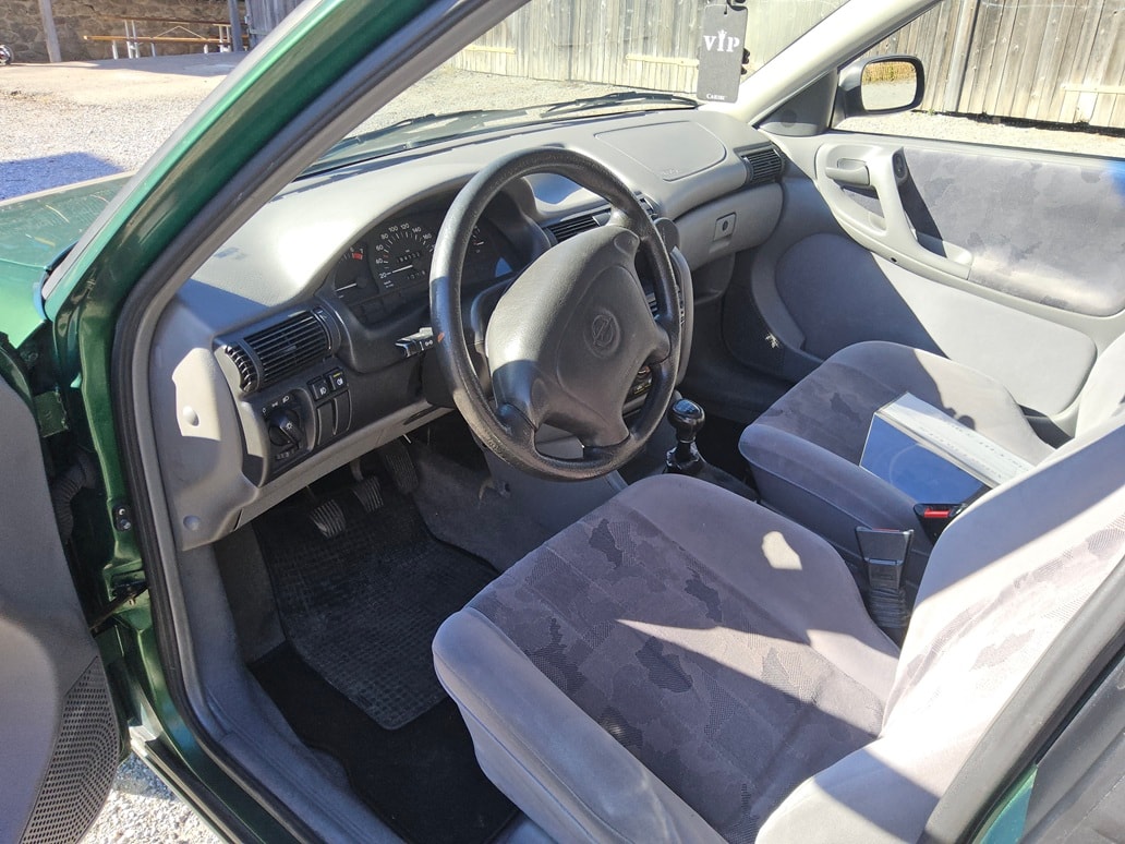 OPEL Astra 1.6i 16V GLS Sa.Tec-image-9