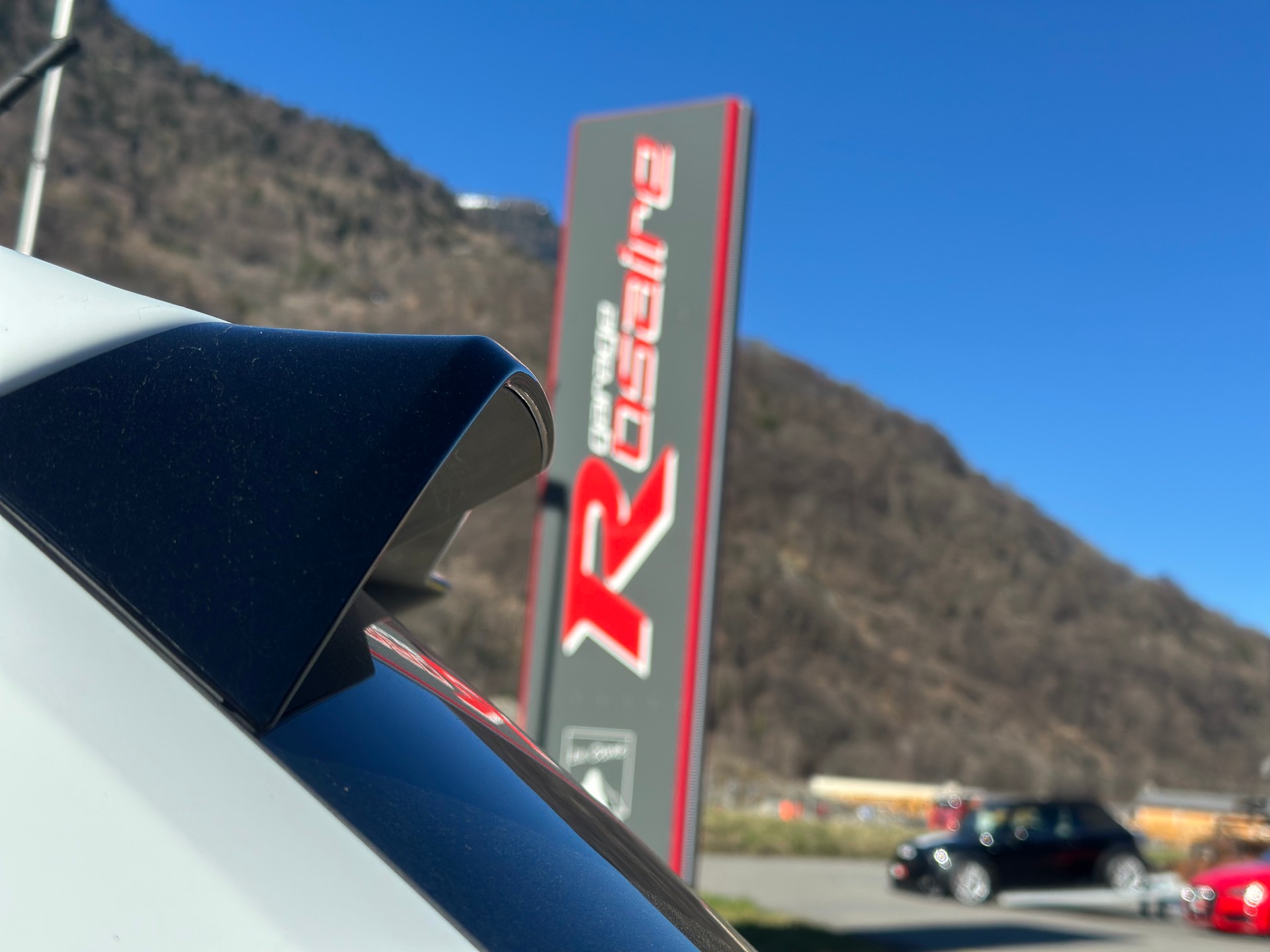VW Polo 2.0 TSI GTI DSG-image-9