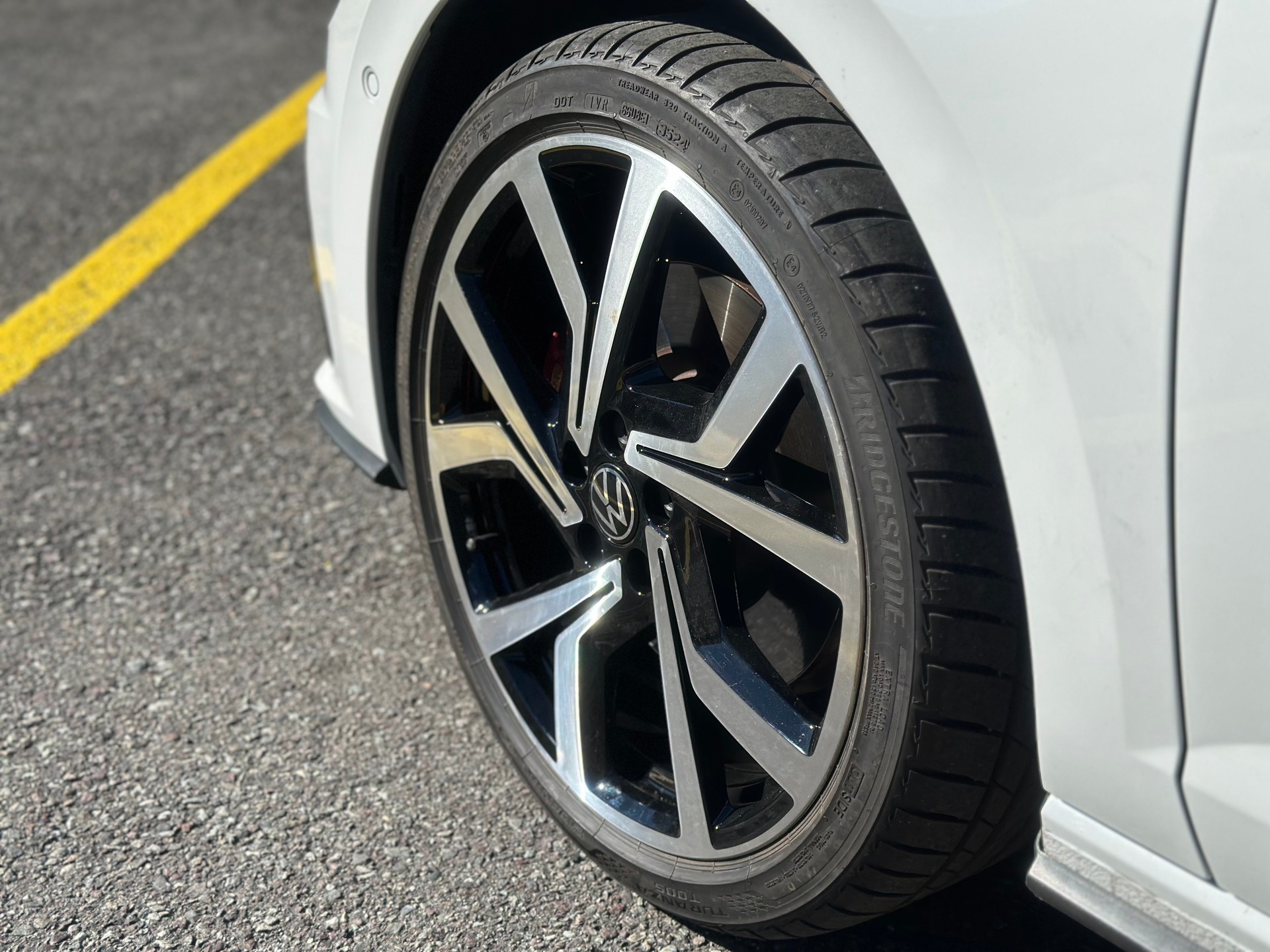 VW Polo 2.0 TSI GTI DSG-image-8