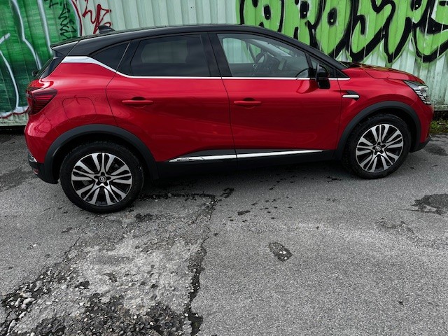 RENAULT Captur 1.6 E-Tech Initiale Paris DHT-image-4