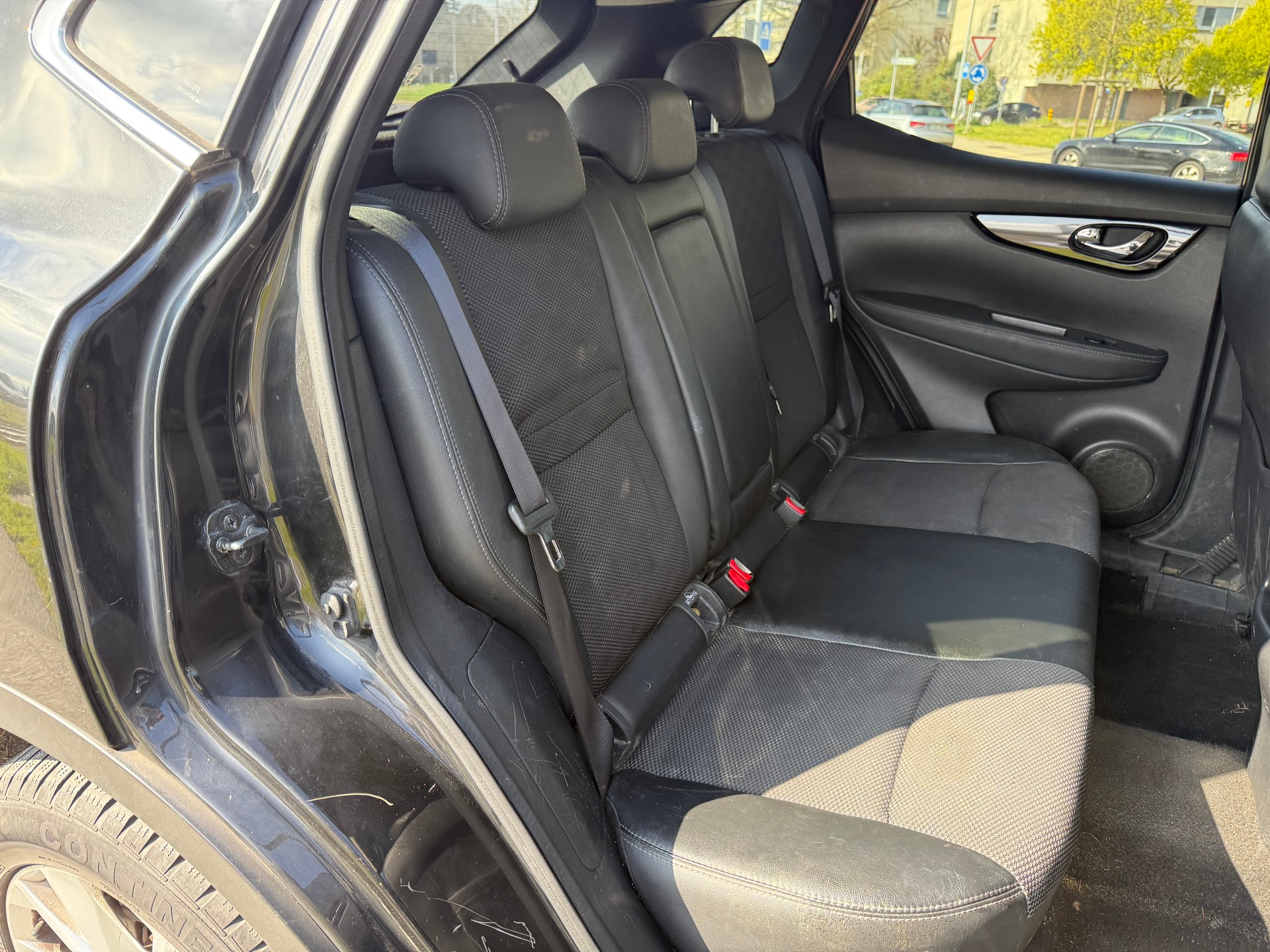 NISSAN Qashqai 1.2 DIG-T acenta-image-9