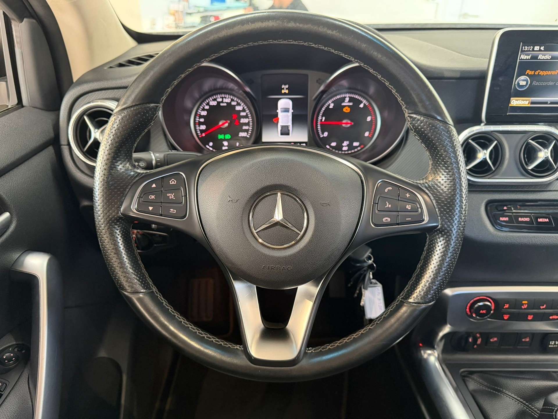 MERCEDES-BENZ X 220 d 4MATIC Progressive Doppel Cab.-image-14