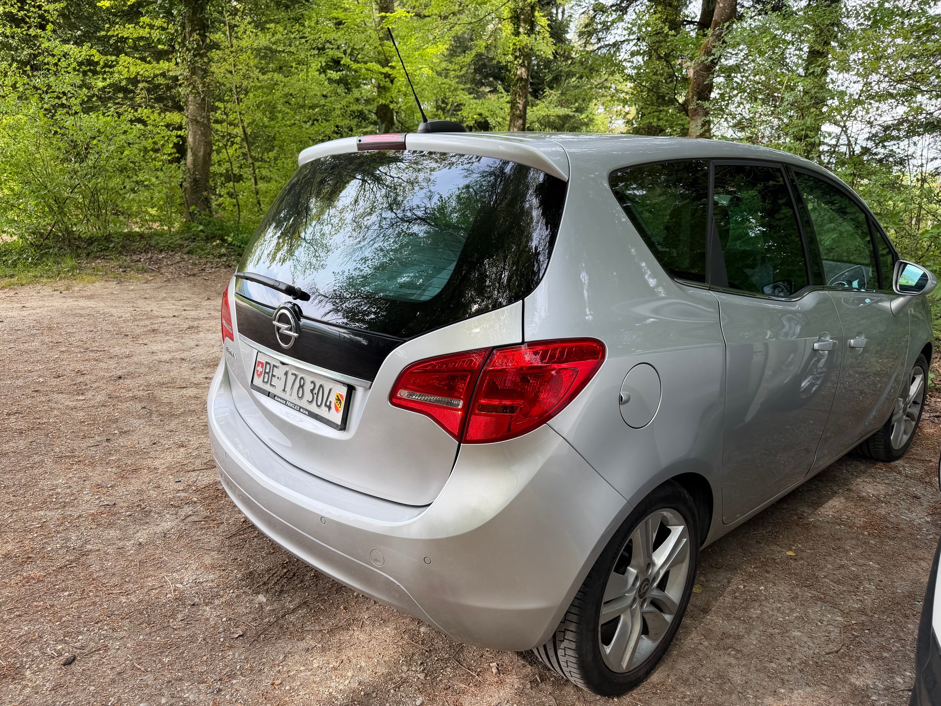 OPEL Meriva 1.6 CDTi Cosmo -frisch ab Mfk-showroom-element-2