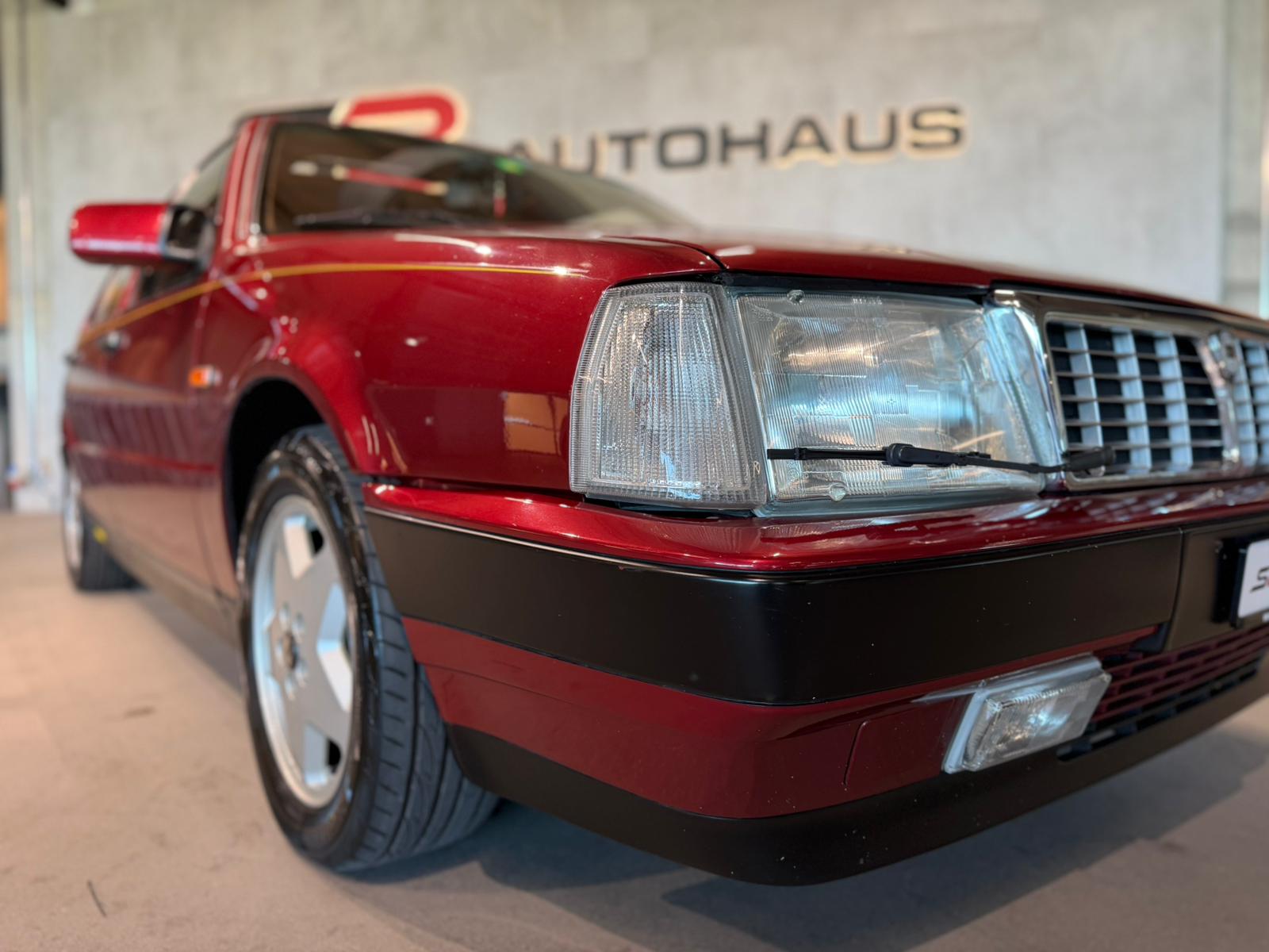 LANCIA Thema 8.32 Ferrari-image-6