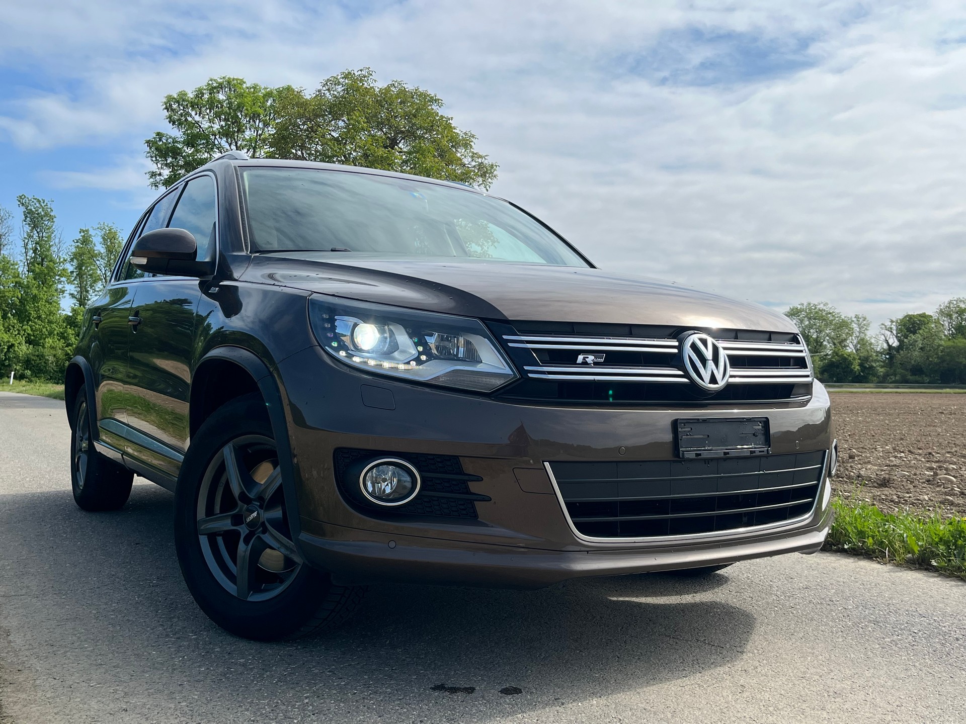 VW Tiguan 2.0 TSI Cup R-Line 4Motion DSG-showroom-element-1