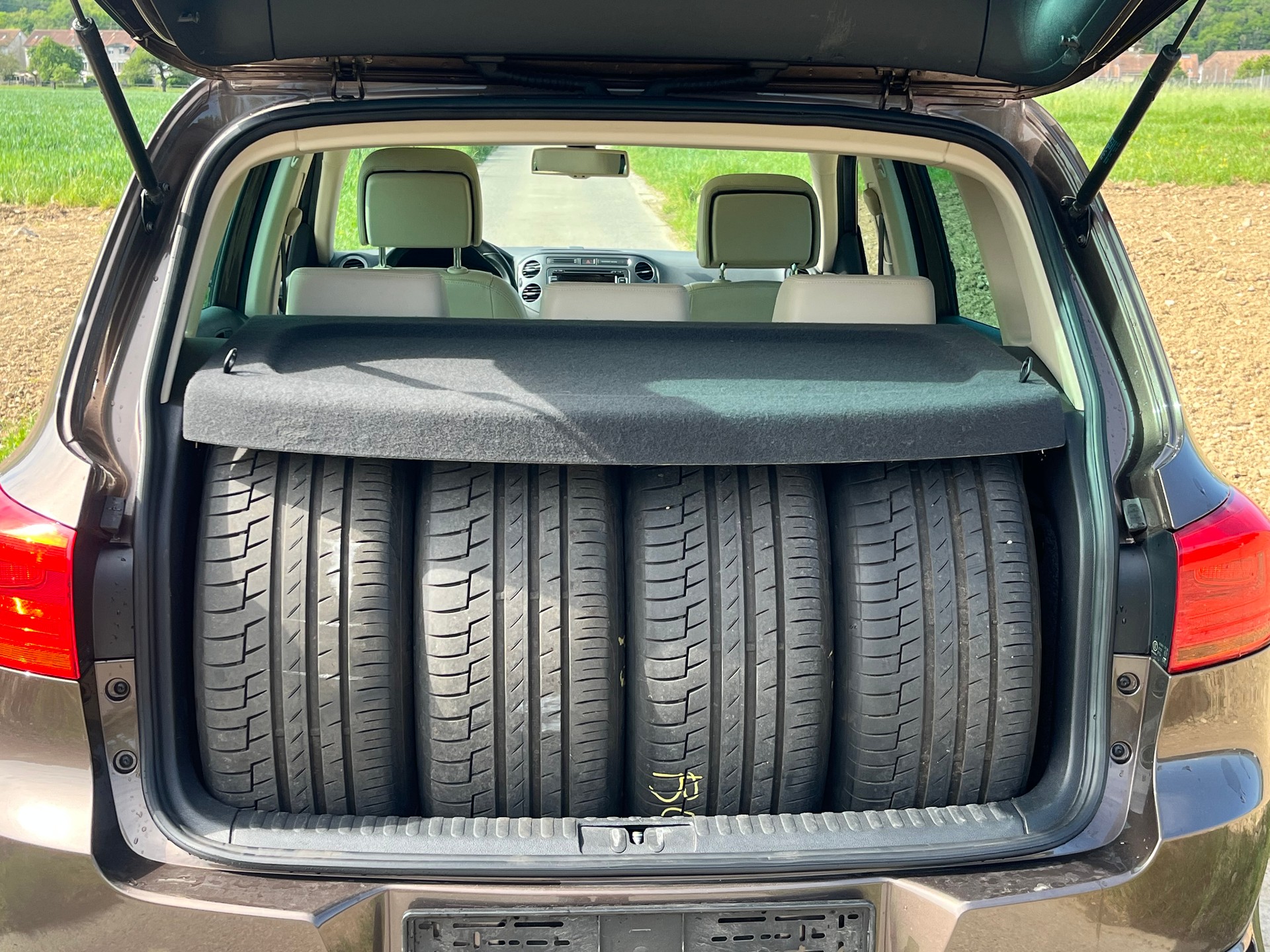 VW Tiguan 2.0 TSI Cup R-Line 4Motion DSG-image-10