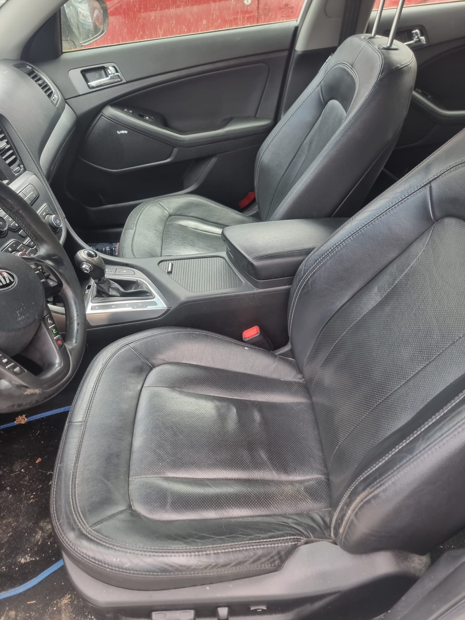 KIA Optima 2.0 CVVT Hybrid Automatic-image-8