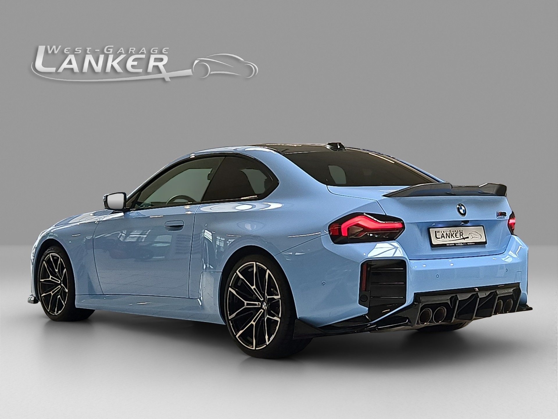 BMW M2 Coupé-showroom-element-3