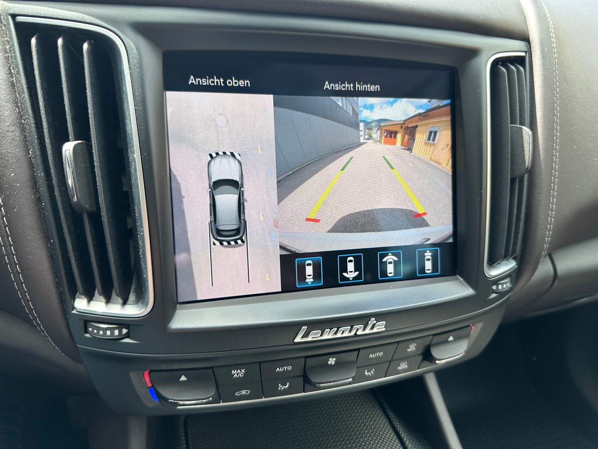 MASERATI Levante D 3.0V6 GranLusso-image-7