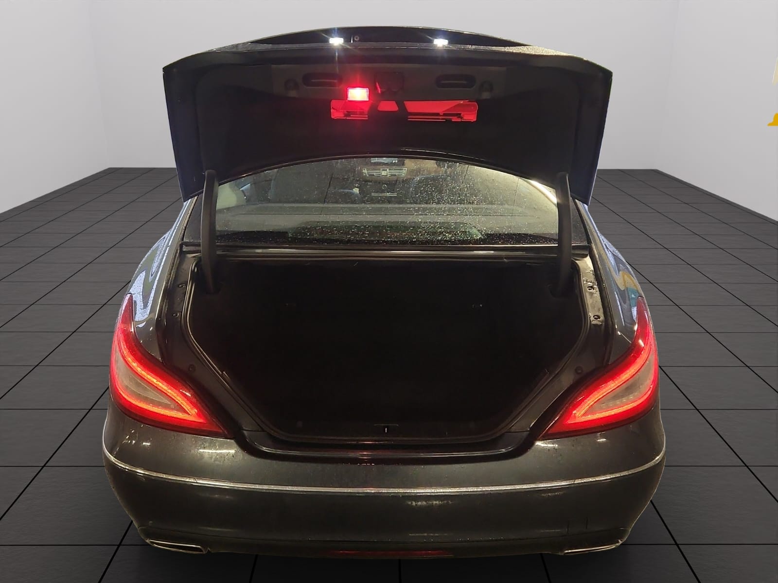 MERCEDES-BENZ CLS 350 BlueTEC 4Matic 7G-Tronic-image-6