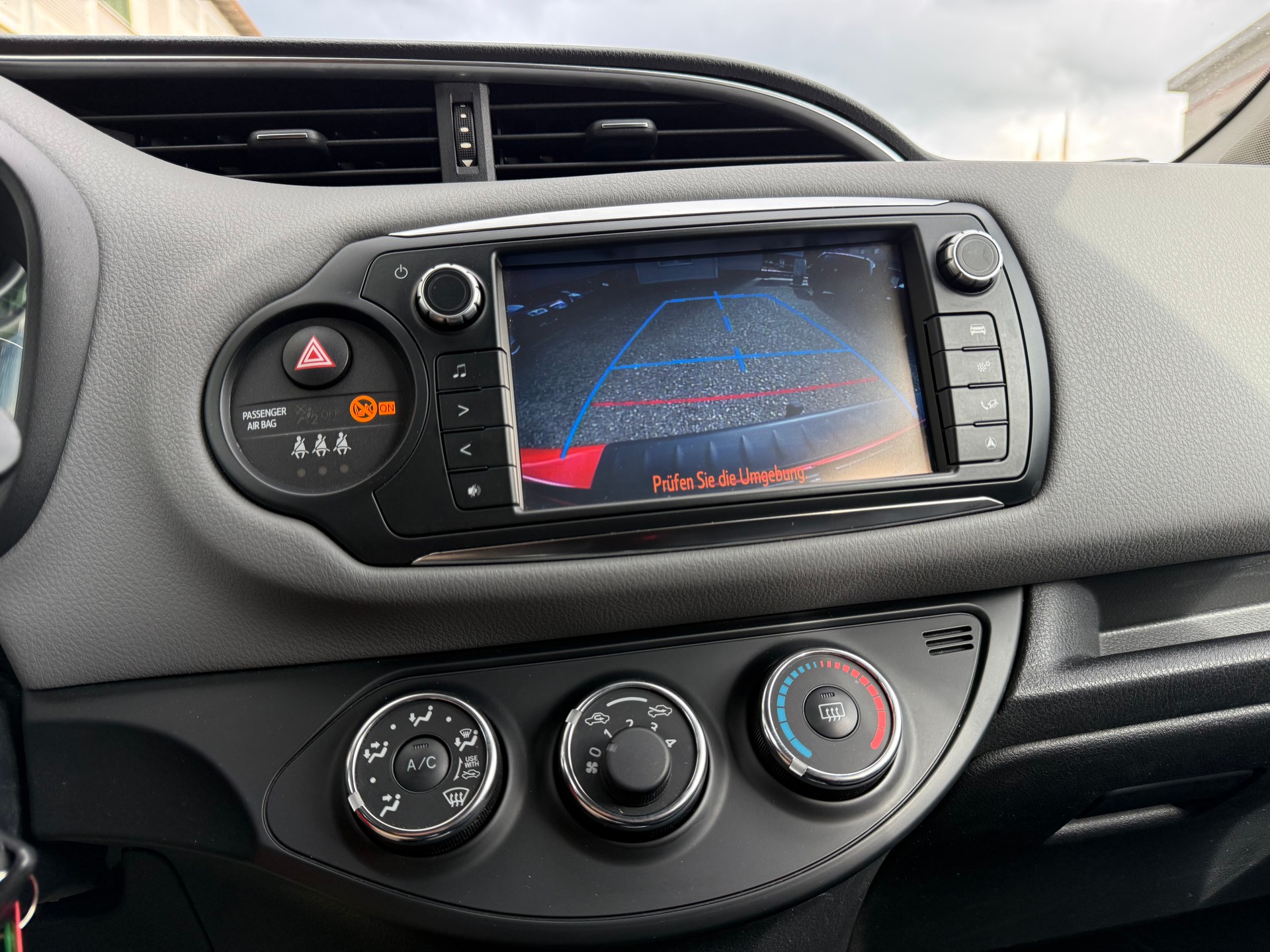 TOYOTA Yaris 1.33 Trend-image-8