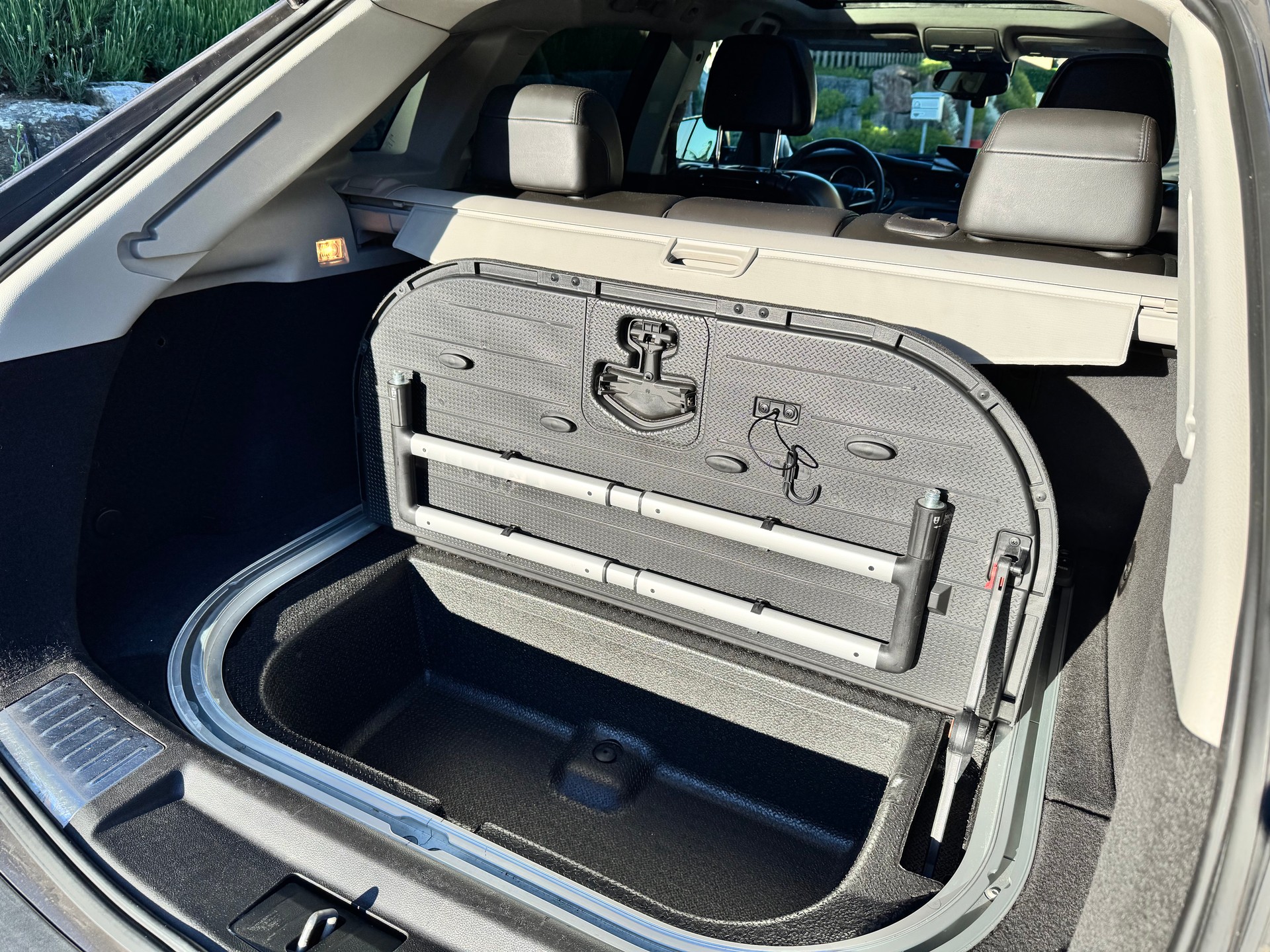 SAAB 9-4x 3.0i XWD Premium-image-18