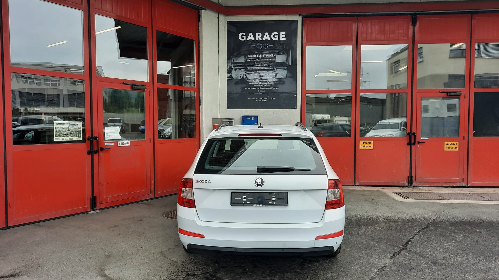 SKODA Octavia Combi 1.8 TSI Style 4x4 DSG-showroom-element-3
