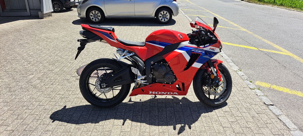 HONDA CBR 600 RR