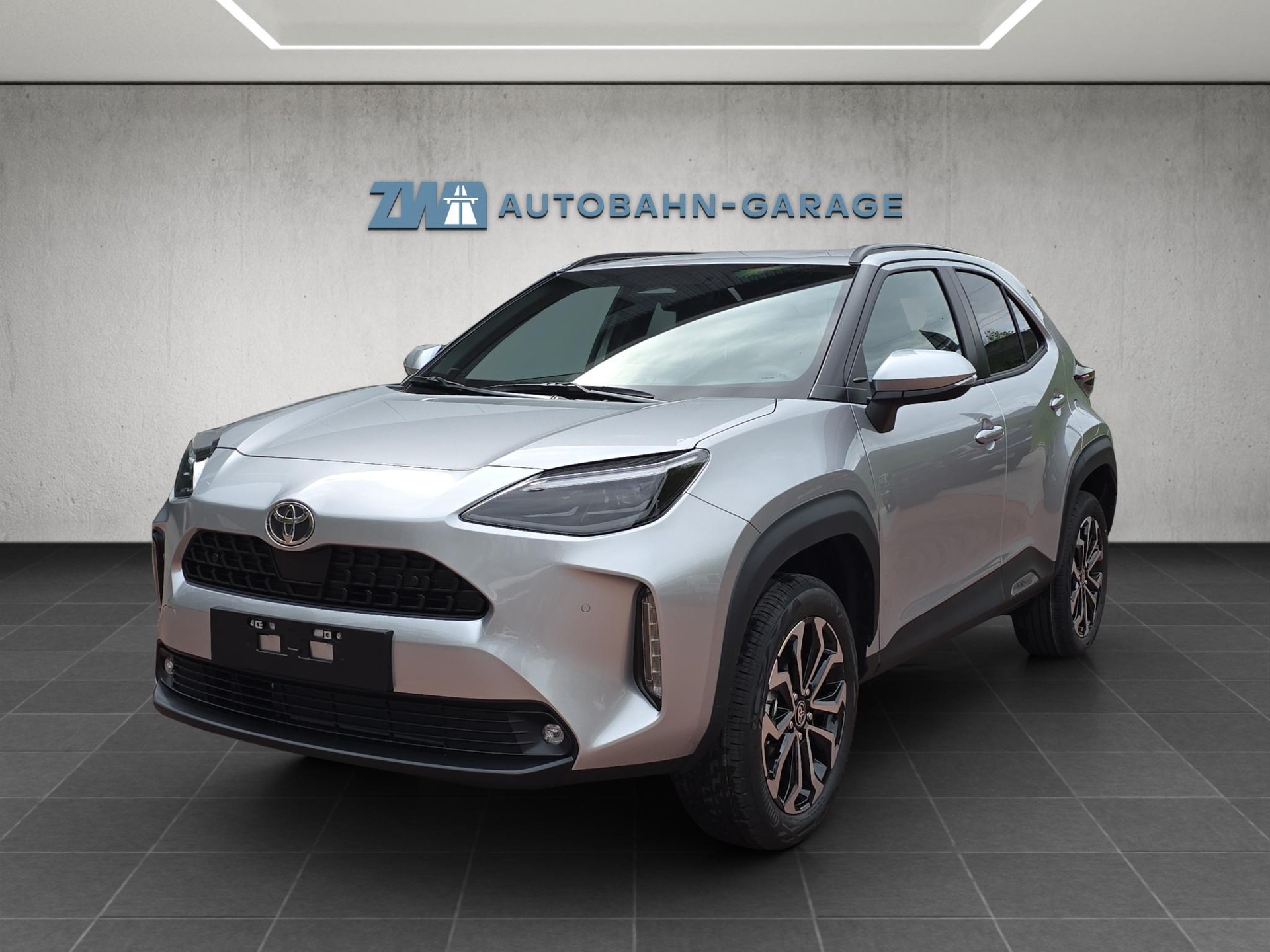 TOYOTA Yaris Cross 1.5 VVT-i HSD Trend AWD-i