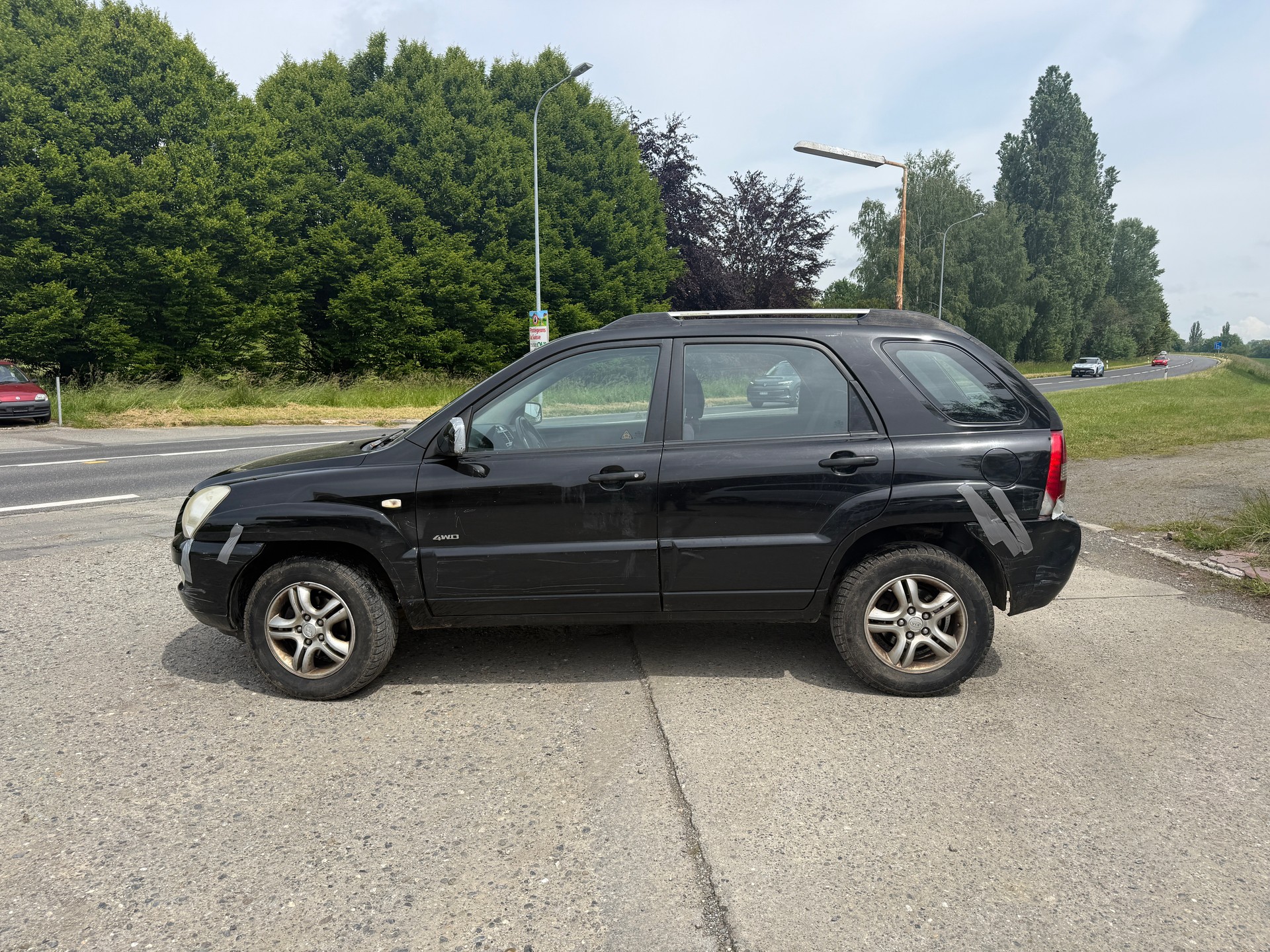 KIA Sportage 2.0 CRDi Style-image-3
