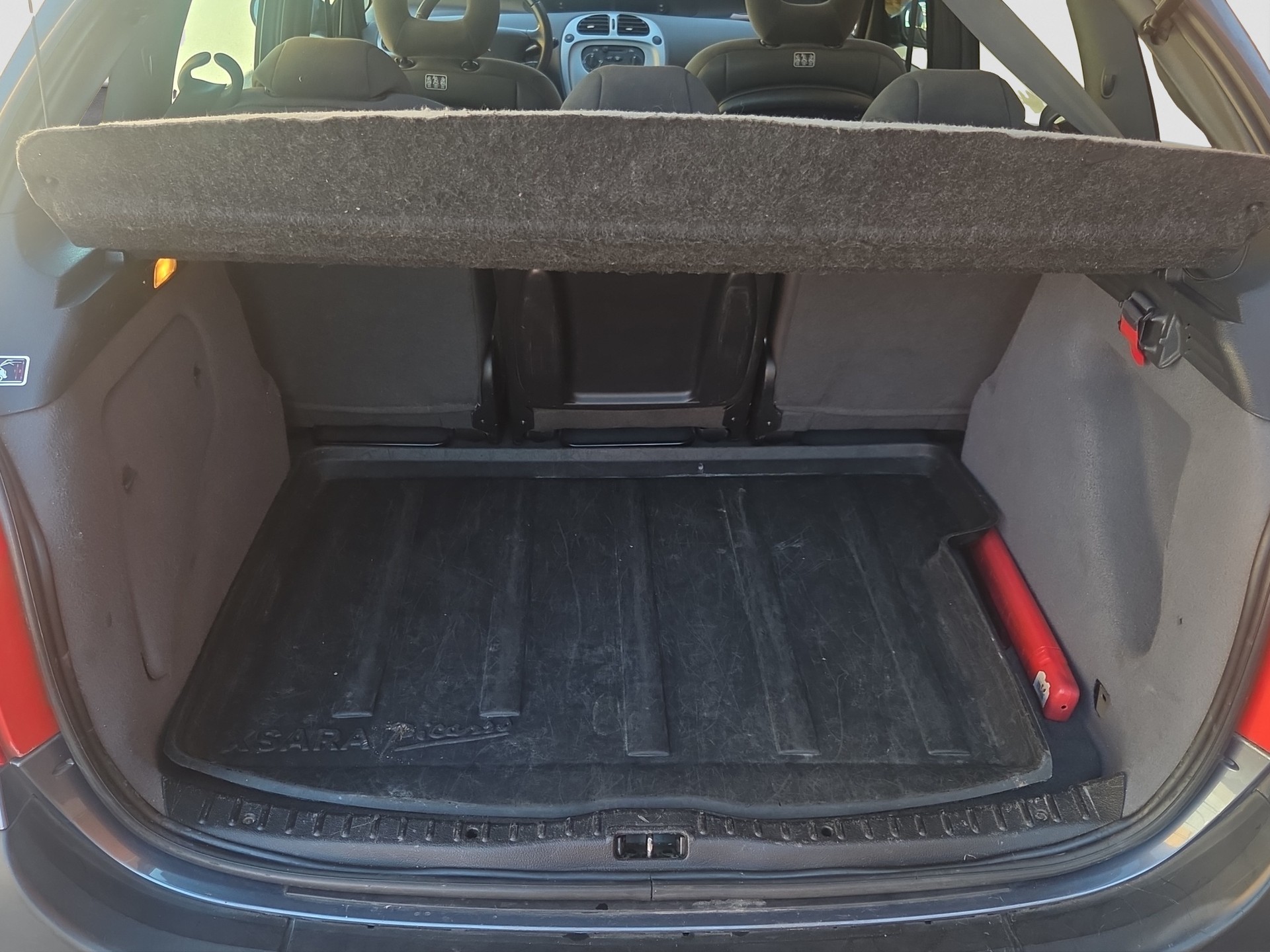 CITROEN Xsara Picasso 1.6 HDi Exclusive-image-13
