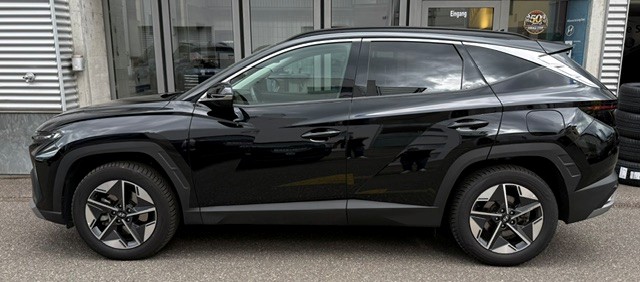 HYUNDAI Tucson 1.6 T-GDi PHEV Amplia 4WD-image-1