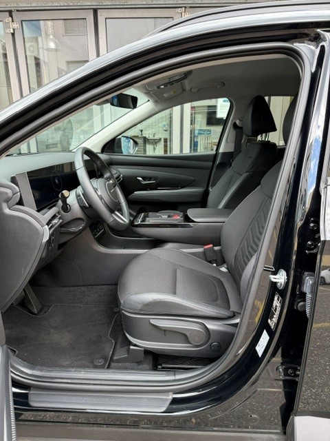 HYUNDAI Tucson 1.6 T-GDi PHEV Amplia 4WD-image-9
