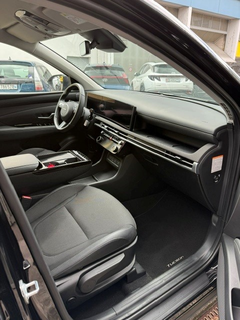 HYUNDAI Tucson 1.6 T-GDi PHEV Amplia 4WD-image-13