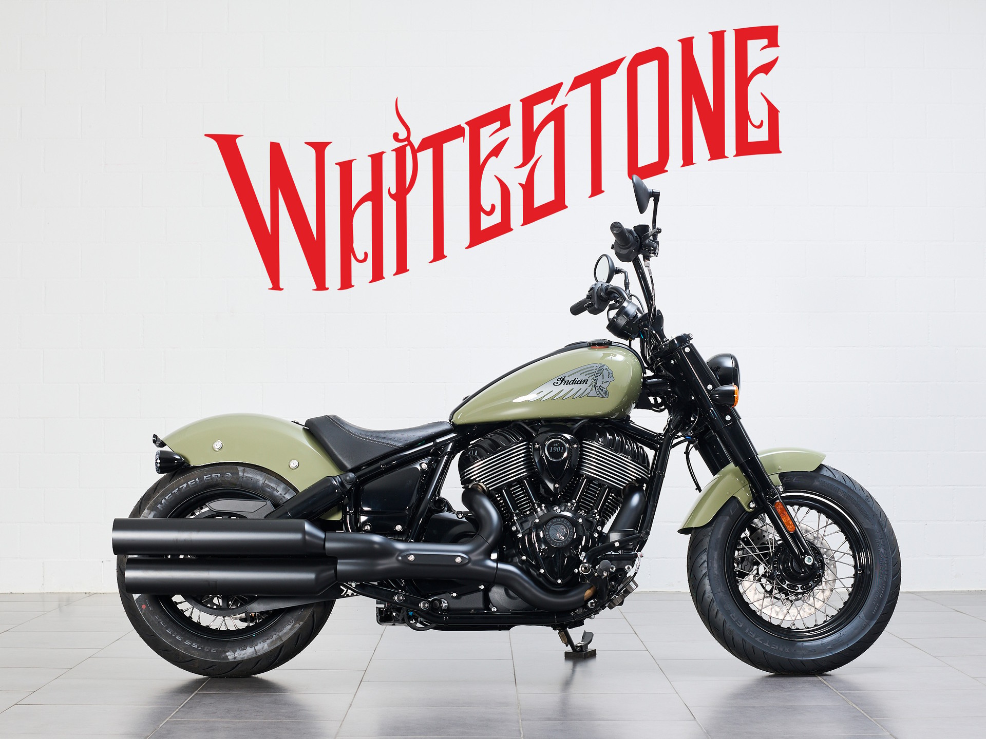 INDIAN Chief Bobber Dark Horse