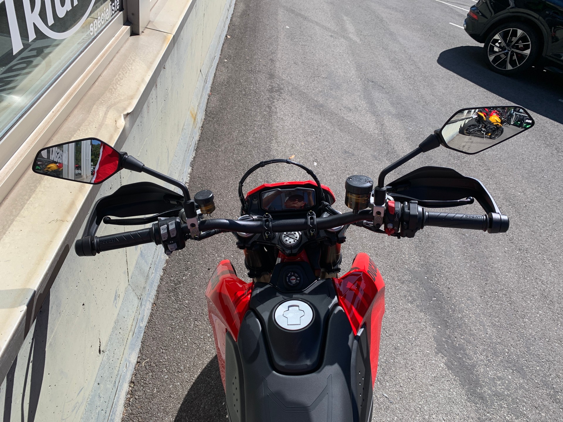 DUCATI HYPERMOTARD 698 MONO-image-4