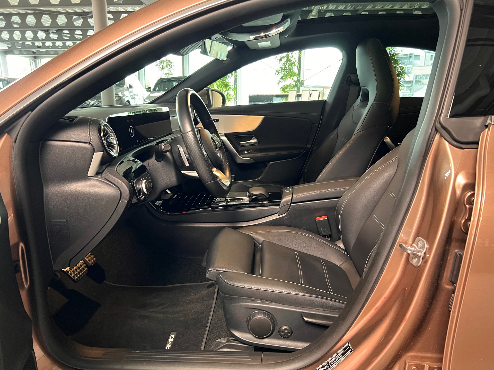 MERCEDES-BENZ CLA 250 4Matic AMG Line 7G-DCT-image-8