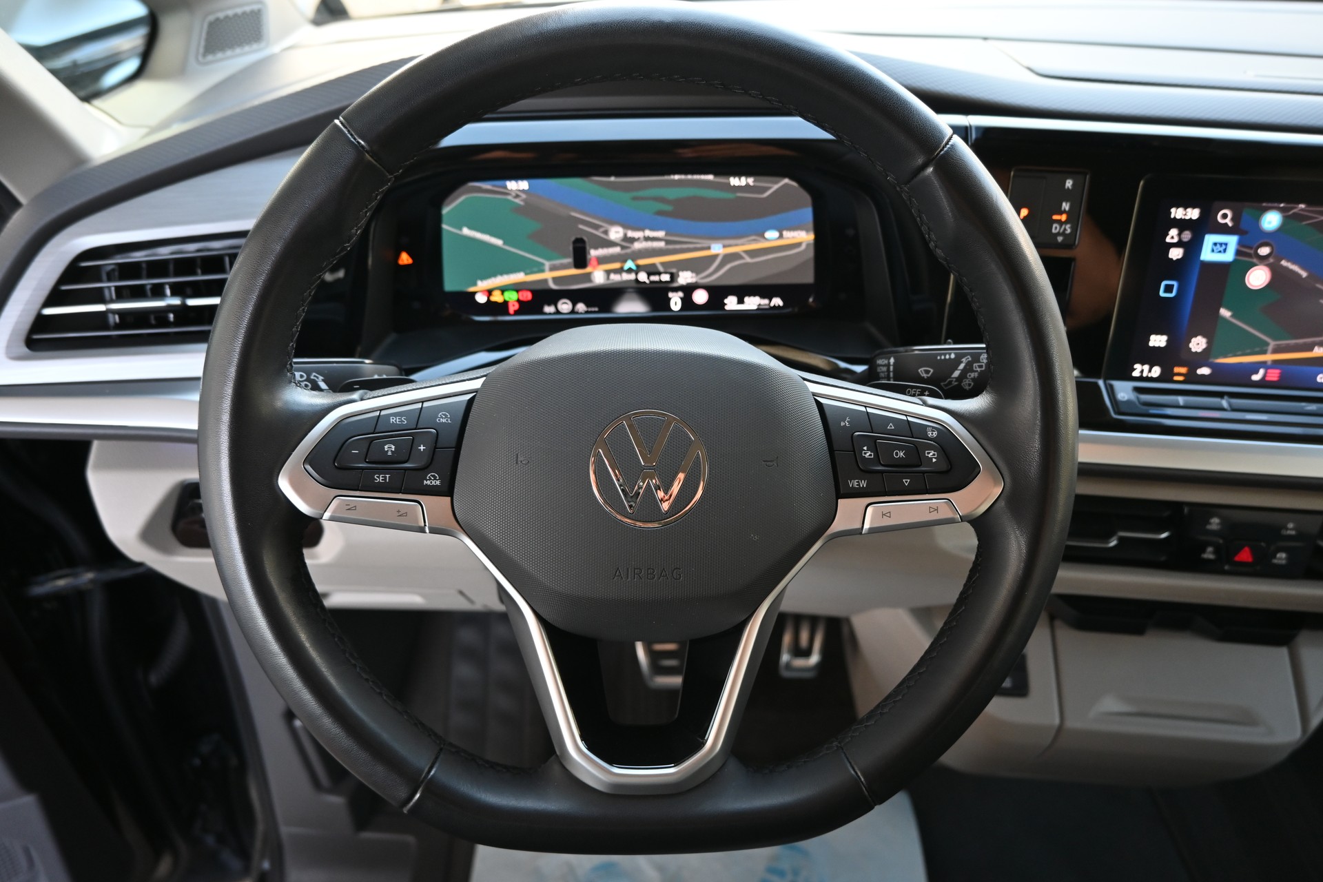 VW Multivan 2.0 TDI Style DSG Lang 7-Plätzer + AHK 2000kg-image-18