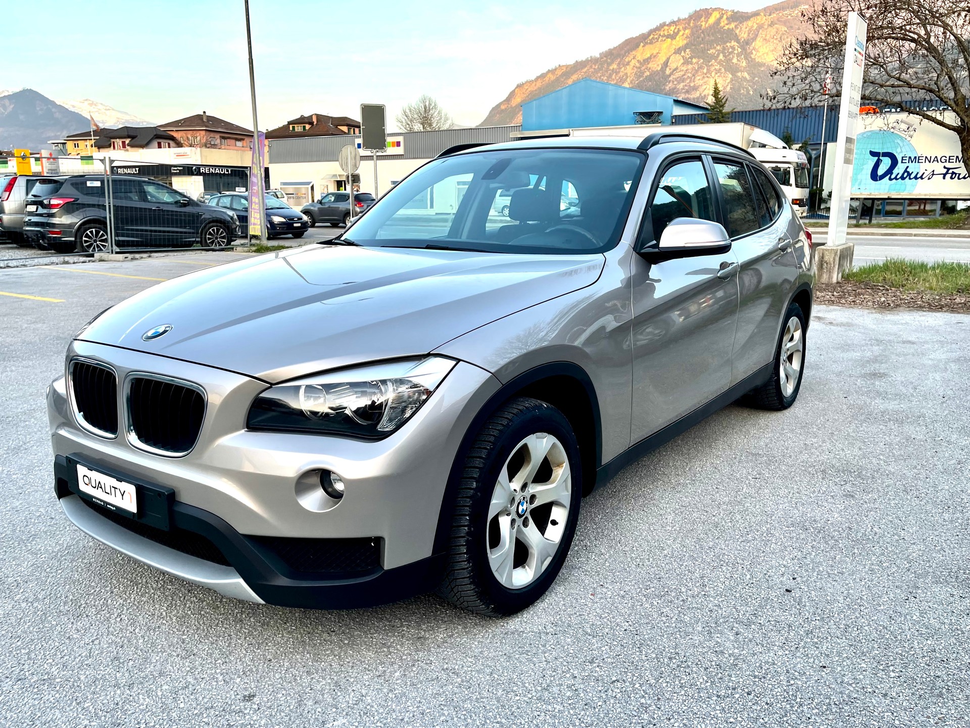 BMW X1 xDrive 18d Sport Line Steptronic-image-11